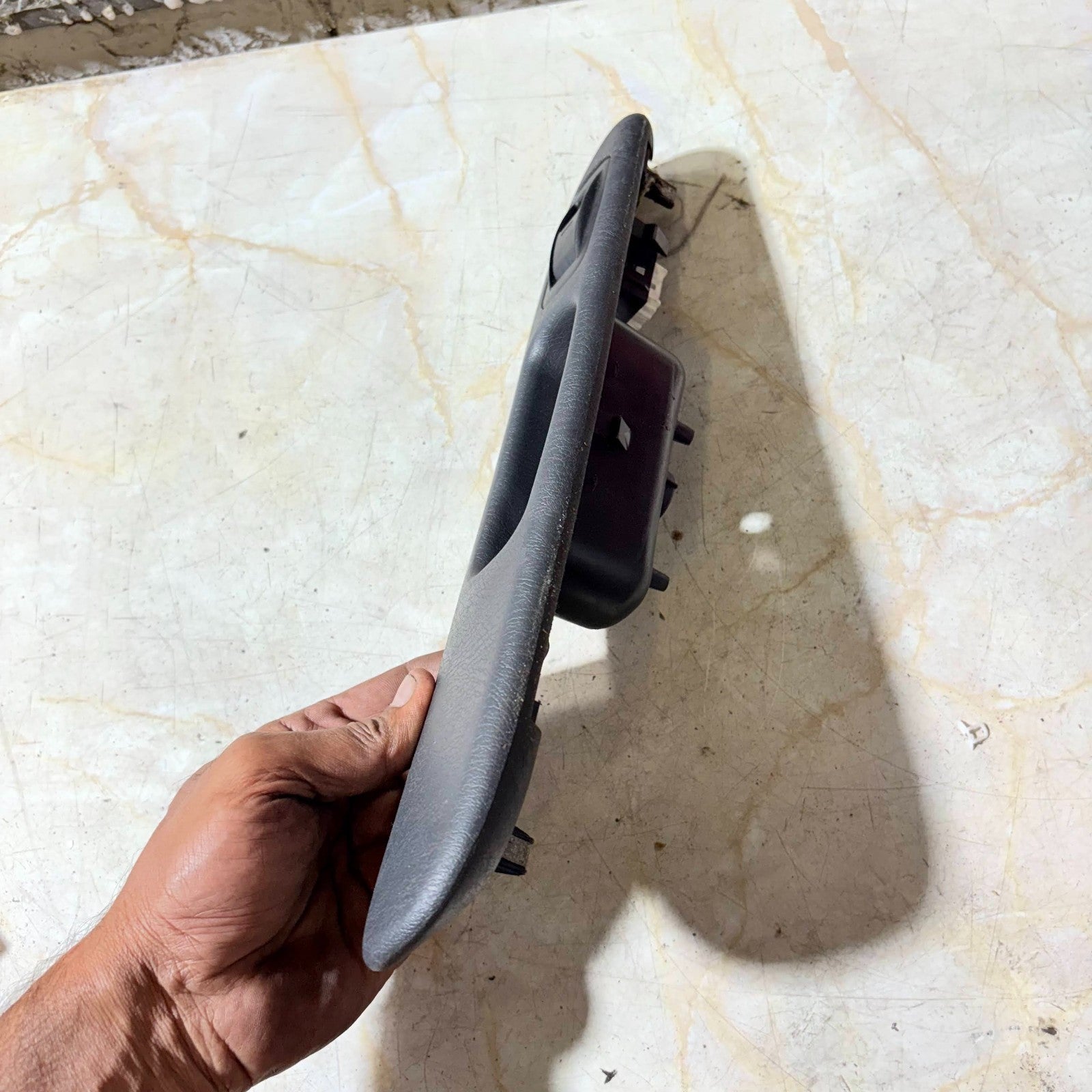 1997-2003 TOYOTA AVENSIS WINDOW SWITCH CONTROL 74251-05030