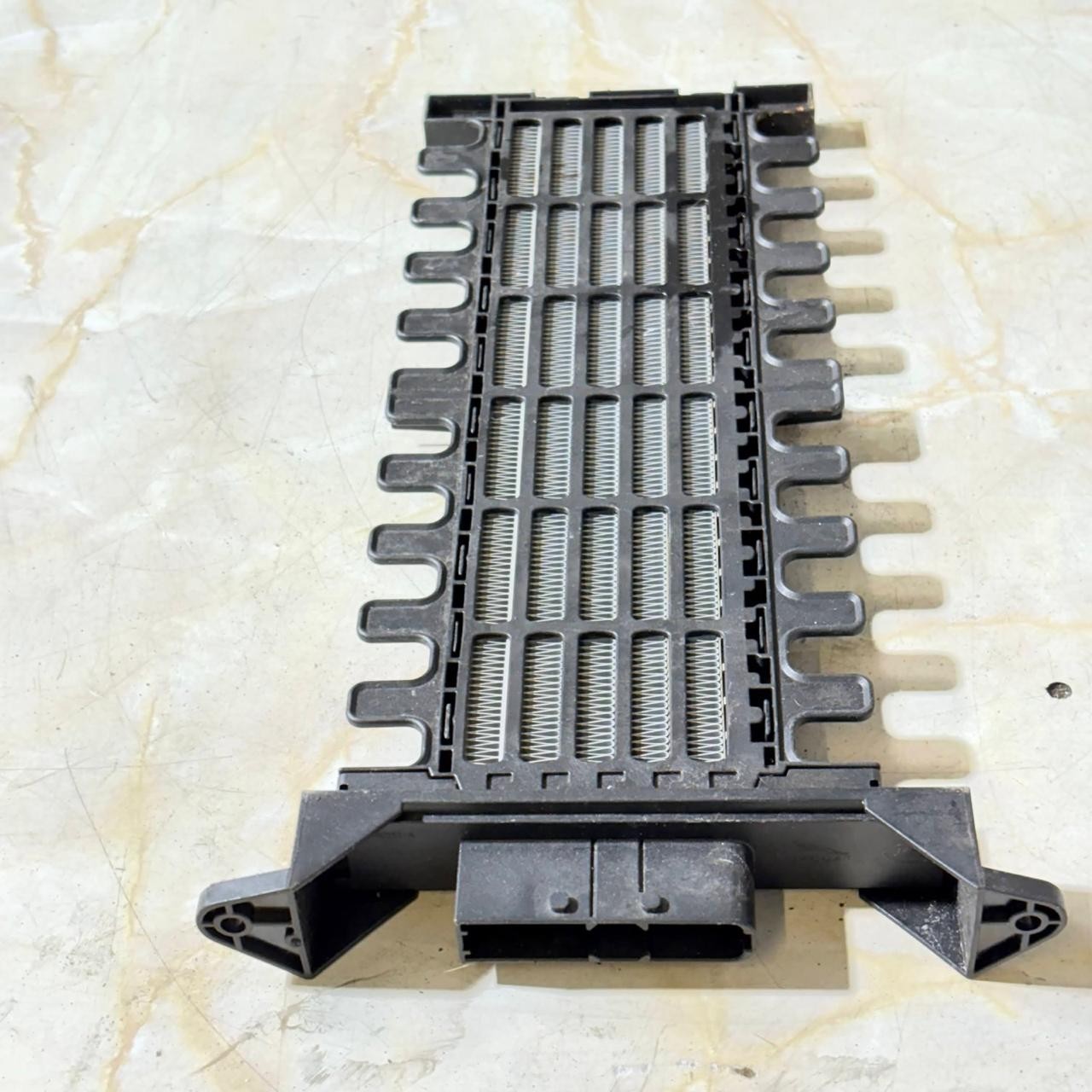 Range Rover Velar L560 PTC Heater Element LR093035 MF013410-0861 2018-2023