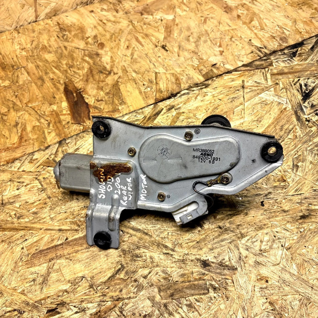 MITSUBISHI SHOGUN MK3 2000-2006 Front Windshield Wiper Motor 849200-1931