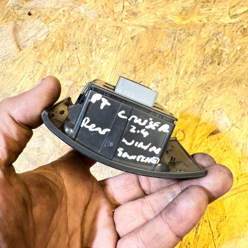 Chrysler PT Cruiser 2.4 2-WAY electric rear window switch pack