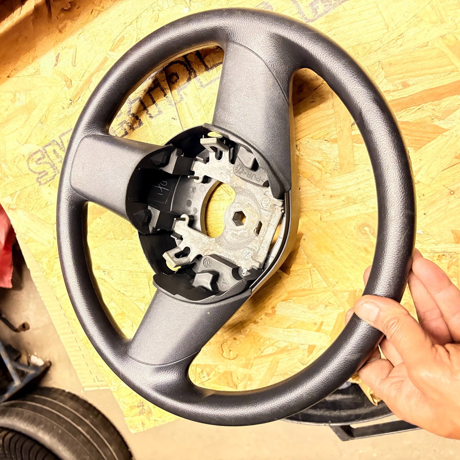 Mazda 2 DE 2007-2014 Steering Wheel 120828103