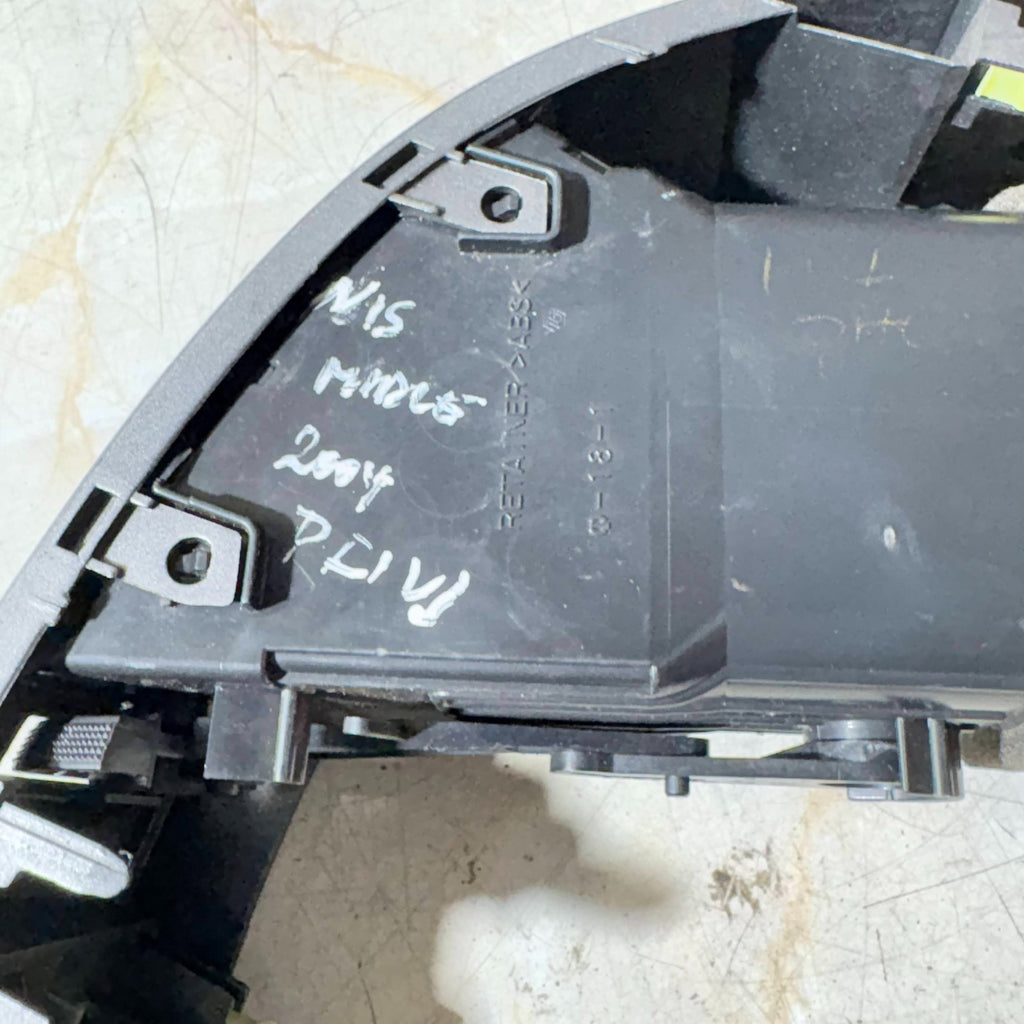 TOYOTA PRIUS DASHBOARD AIR VENT PASSENGER SIDE 1997-2003