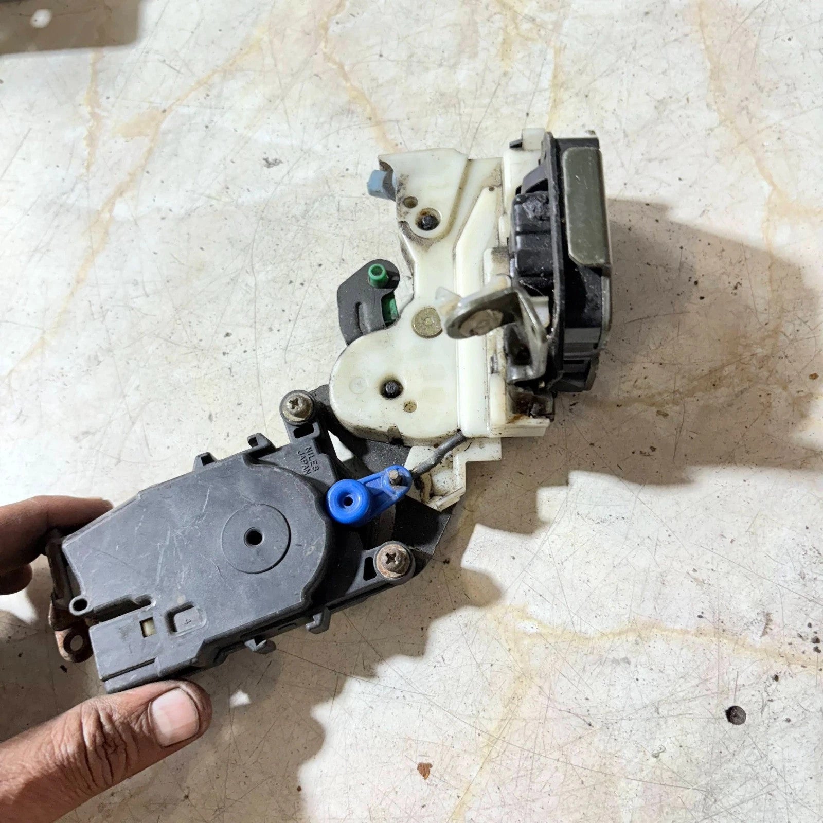 Subaru (1993-1999) N/S Passenger Left Rear Door Latch Lock Mechanism
