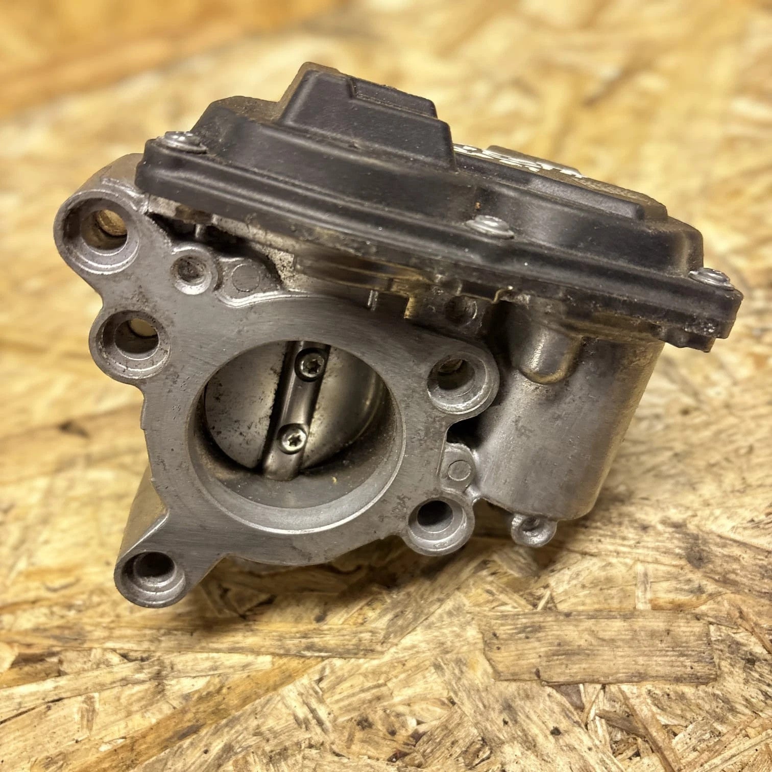 Ford 1.0 EcoBoost Throttle Body HEBG-9F991-BA 509890 Fiesta17-23 Focus18-25
