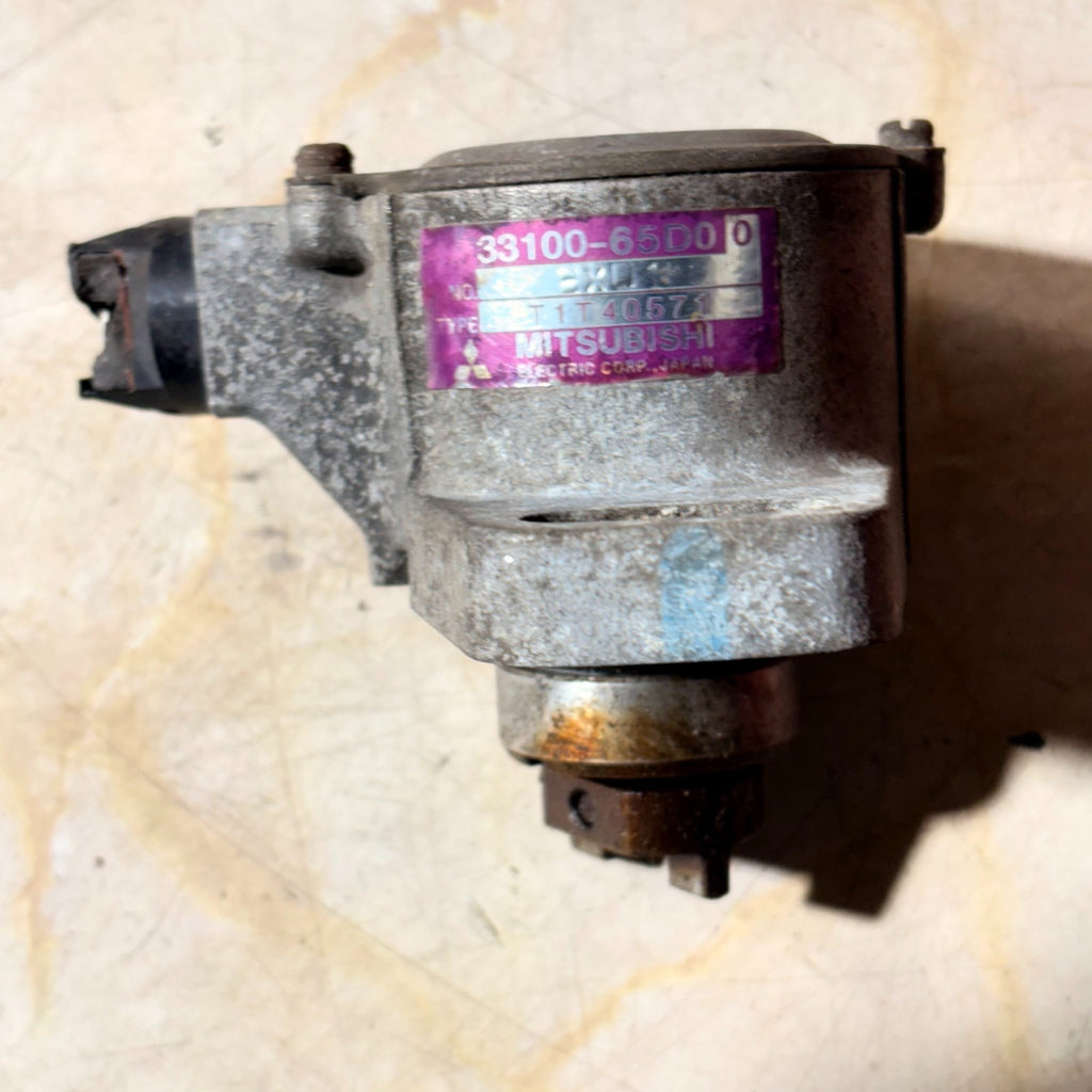 Suzuki Grand Vitara 1998-2003 Vacuum pump 3310065D0