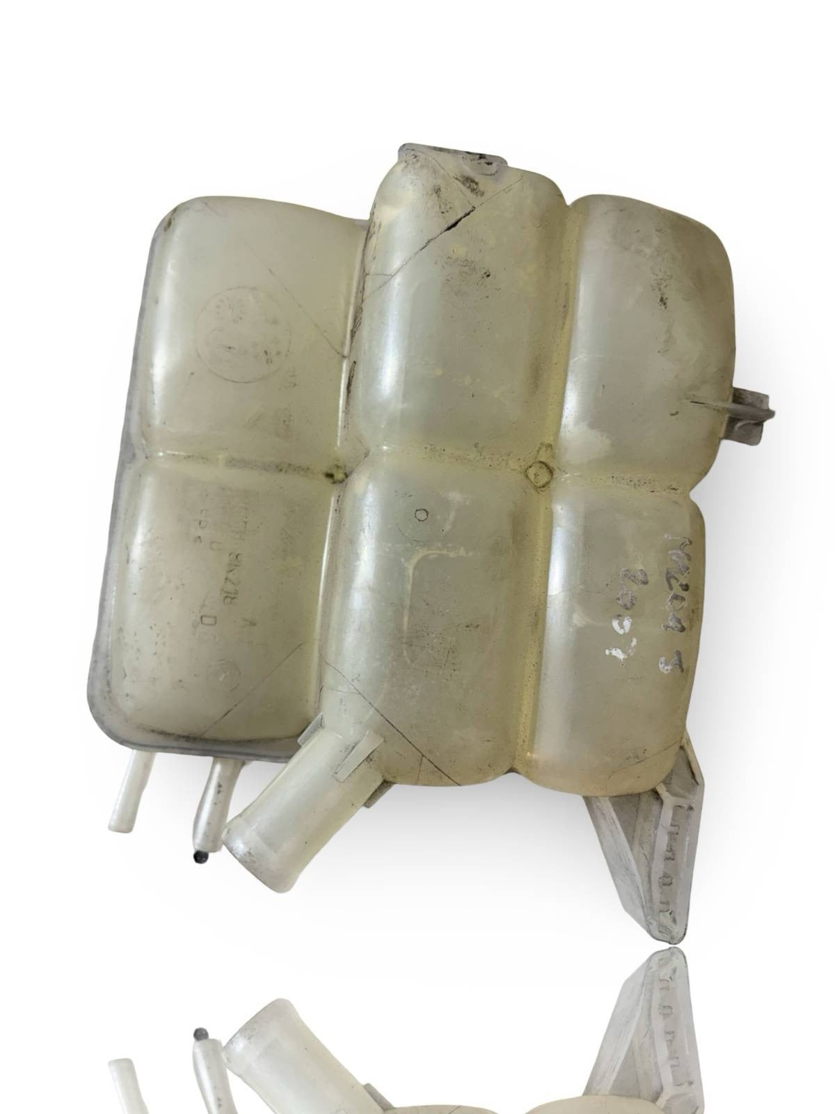 FORD KUGA MK1 EXPANSION/OVERFLOW WITH BOTTLE NO CAP 2008-2012 3M5H8K218