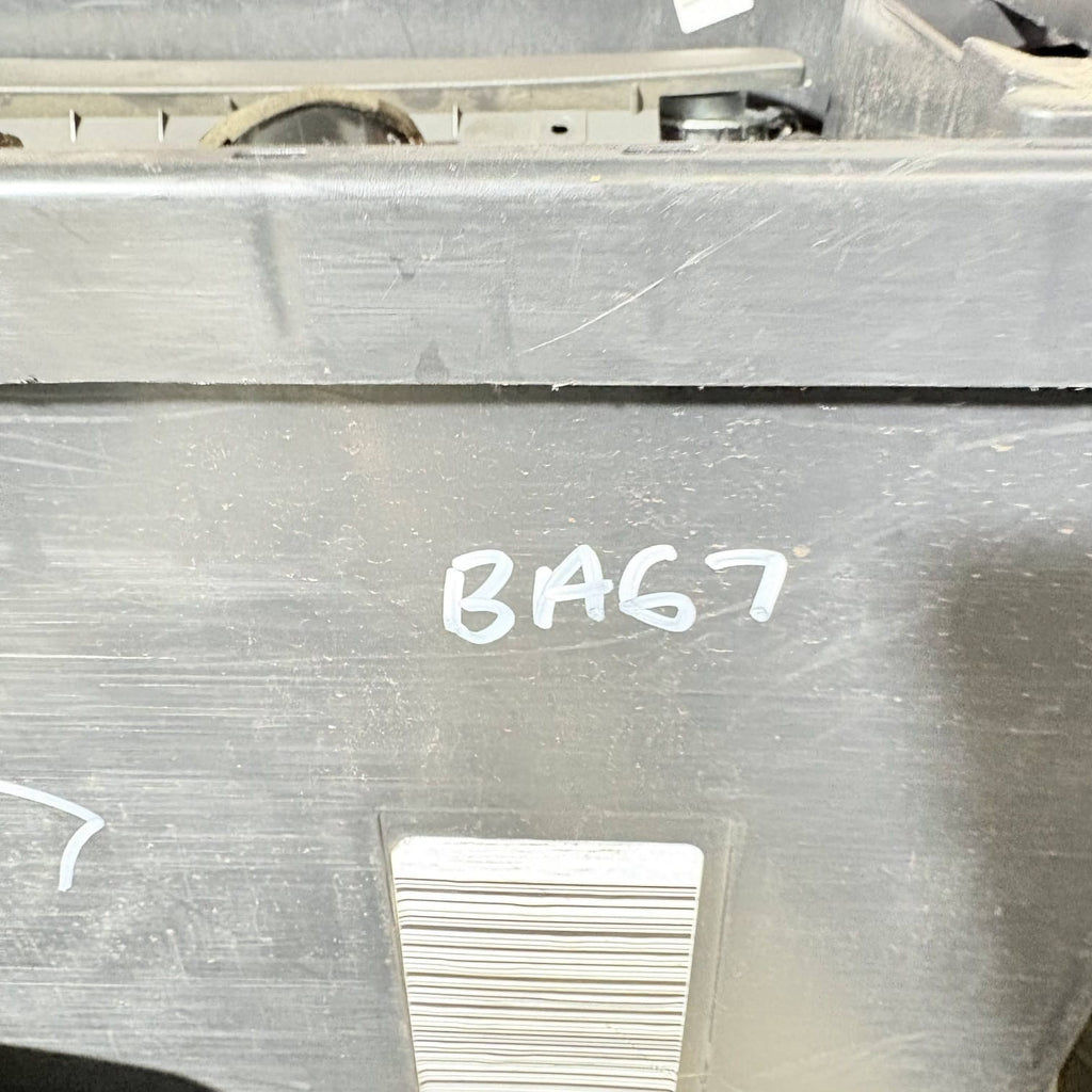 KIA EED JD 2012-2018 3DR FRONT LEFT PASSENGER MUD FLAP GUARD 86831A2500
