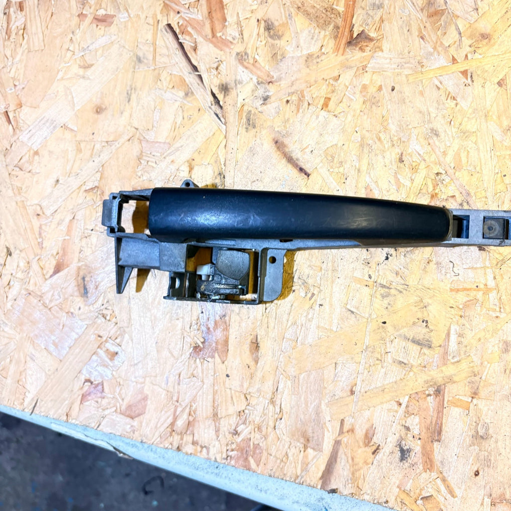 CITROEN C4 2005 EXTERIOR DOOR HANDLE FRONT LEFT SIDE