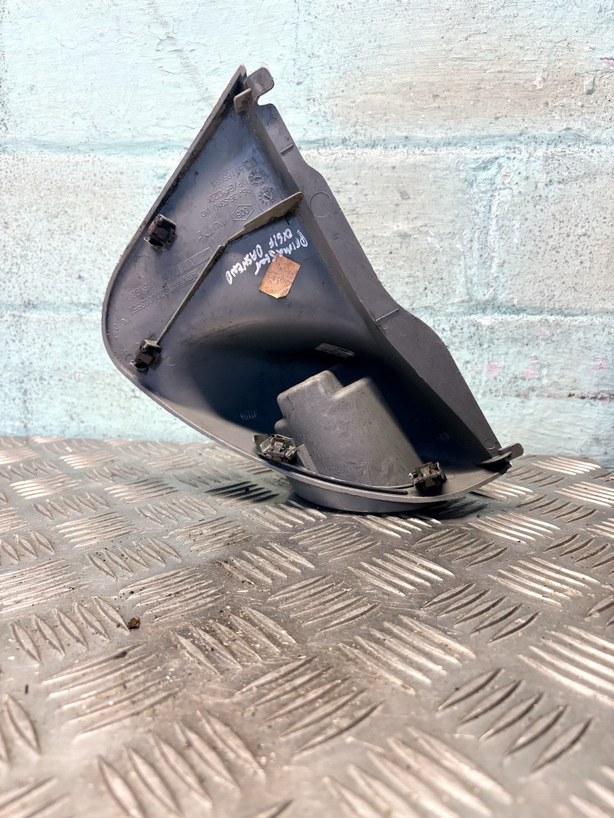 NISSAN PRIMASTAR RENAULT TRAFIC VIVARO DASHBOARD CUP HOLDER TRAY 91165851
