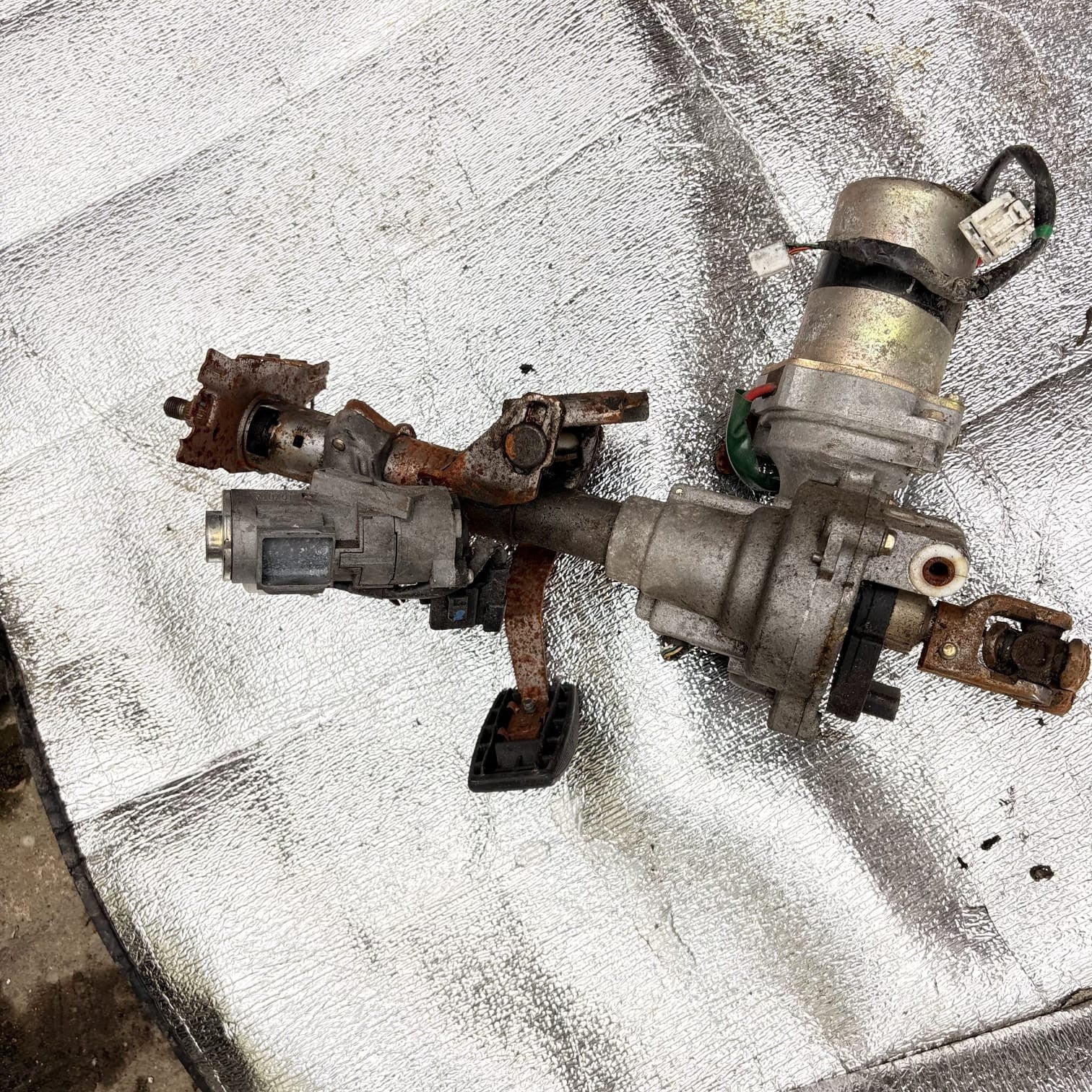Toyota Corolla 02-07 E12 E120 E130 EPS Steering Column PT22BD0008P 45200-02170