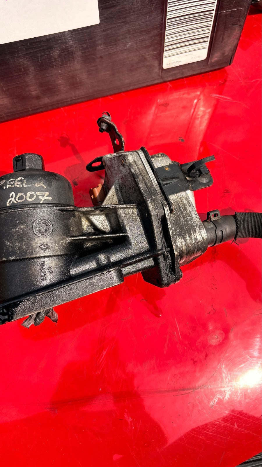 2007 LAND ROVER FREELANDER 2 OIL COOLER &FILTER HOUSING 90677L