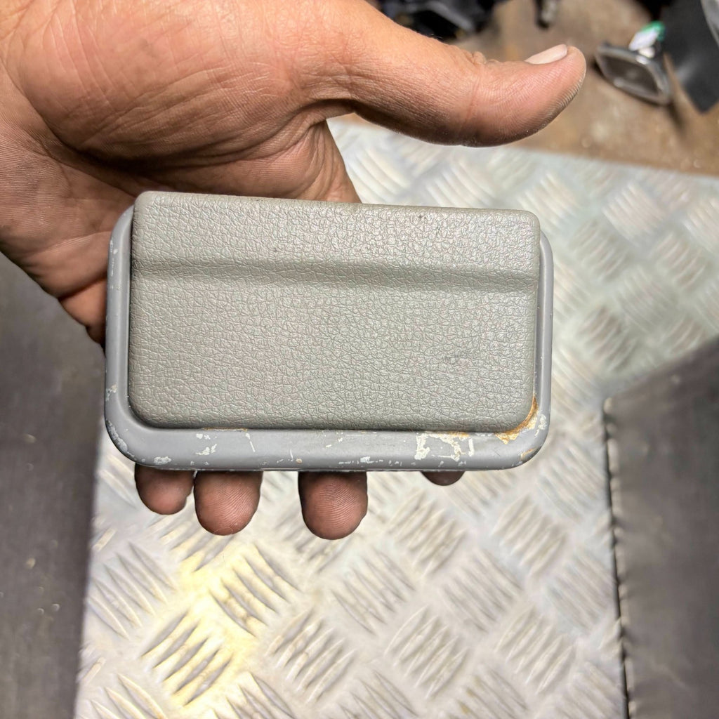 Ford Ranger Rear Door Ashtray Right Side 4 Door Grey UH71646101 1999 2001-2006