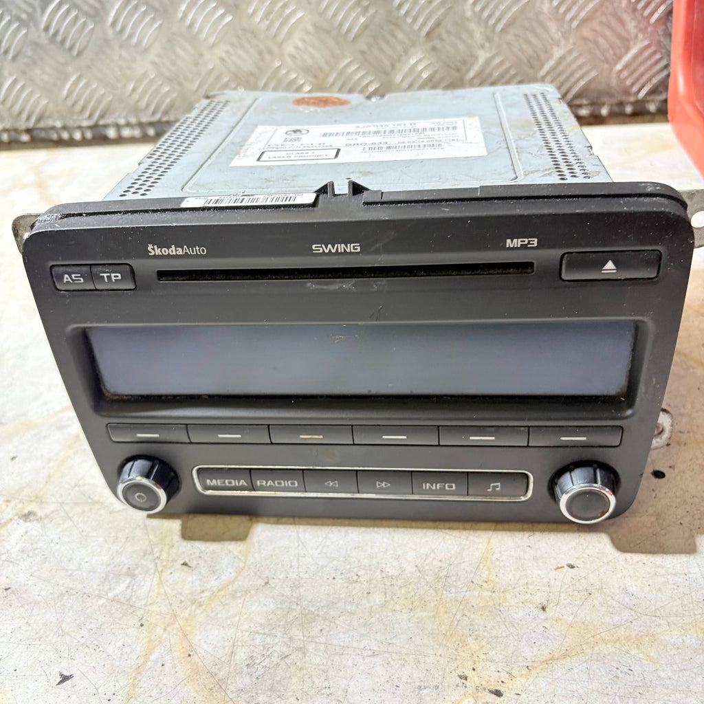 2010-2014 Skoda Fabia 5J CD PLAYER 5J0 035 161 D MEDIA PLAYER 5J0 035 161 D