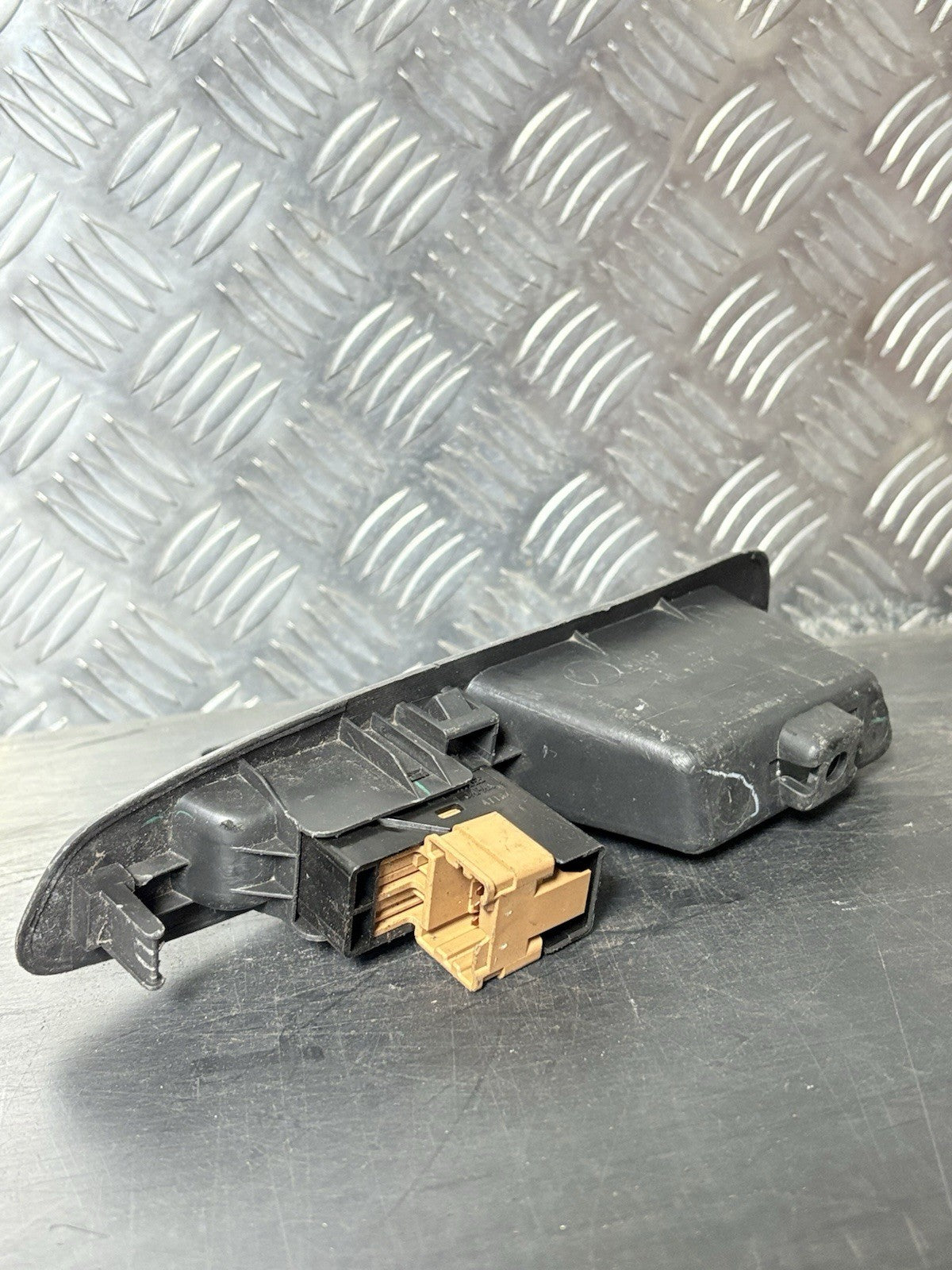 JDM Subaru Impreza GDA GDB Driver Rear Window Switch OSR RIGHT RH