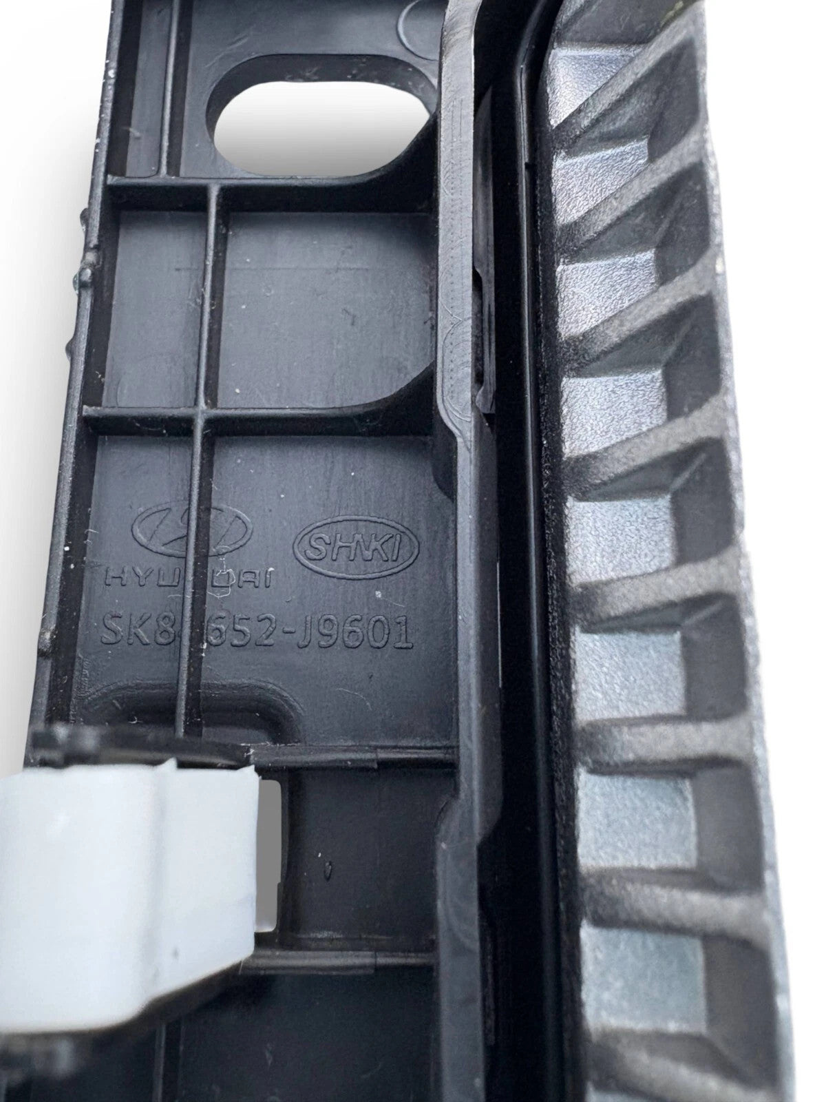 Hyundai Kona 2021 Gear shifter surround trim plastic 93320CMRF0 NAR117455