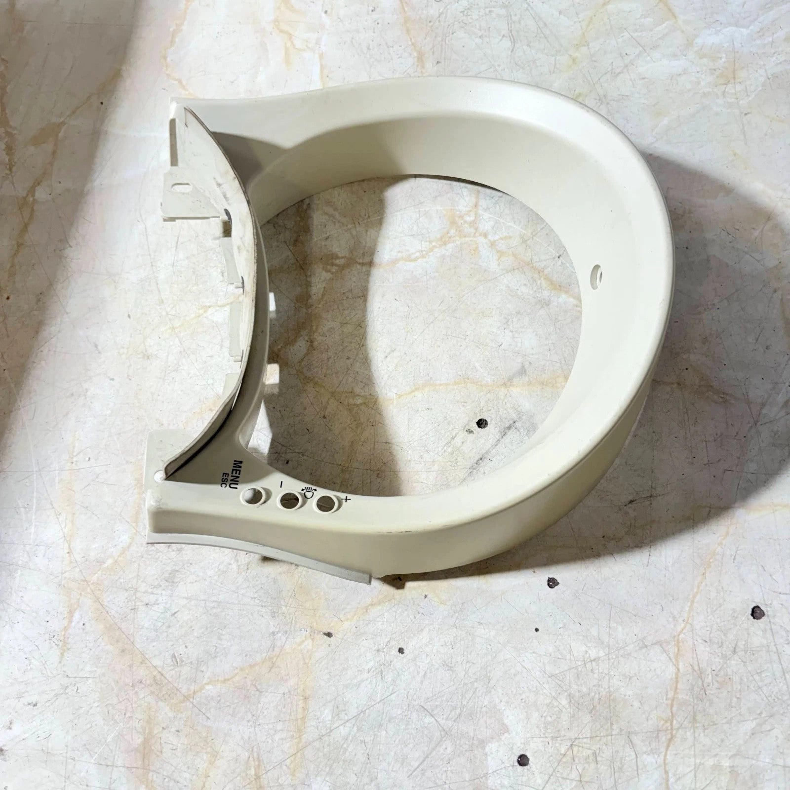 FIAT 500 2007-2015 CREAM INSTRUMENT CLUSTER SPEEDO SURROUND PANEL