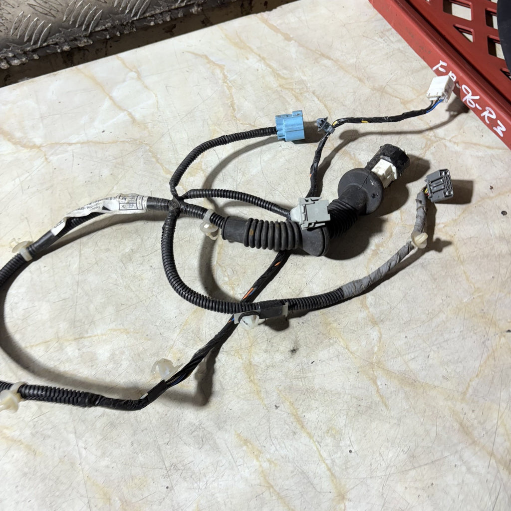 Honda Civic MK8 05-11 N/S/R Passenger Side Rear Door Wiring Loom Harness