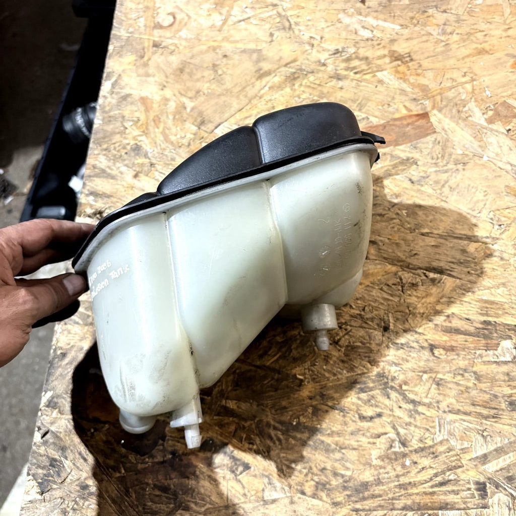 MERCEDES-BENZ E CLS Class W211 W219 Coolant Expansion Tank A2115000049 2006