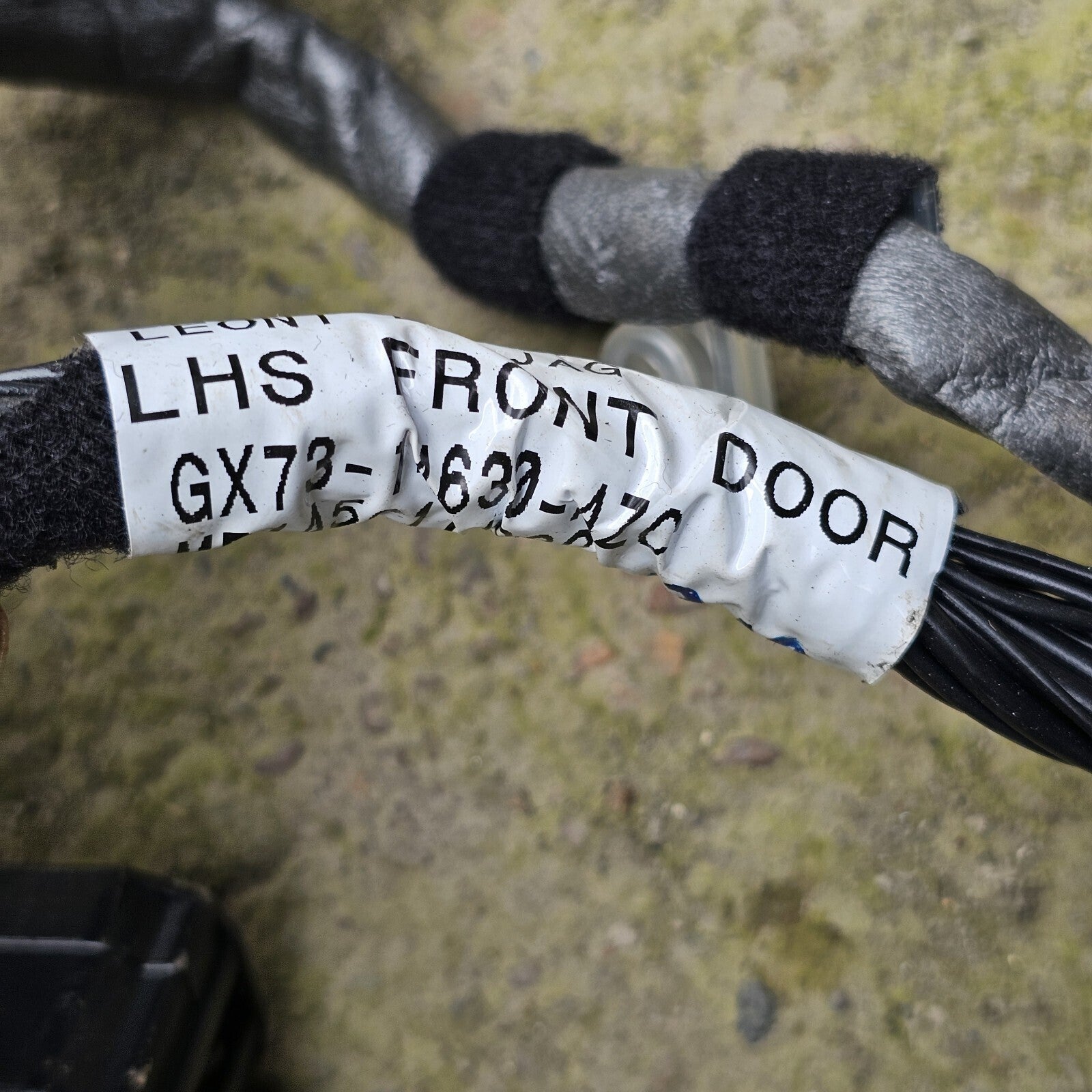 Jaguar XE MK1 NSF Passengers Front Left Door Wiring Loom 2015-2024 HX73-14630-BB