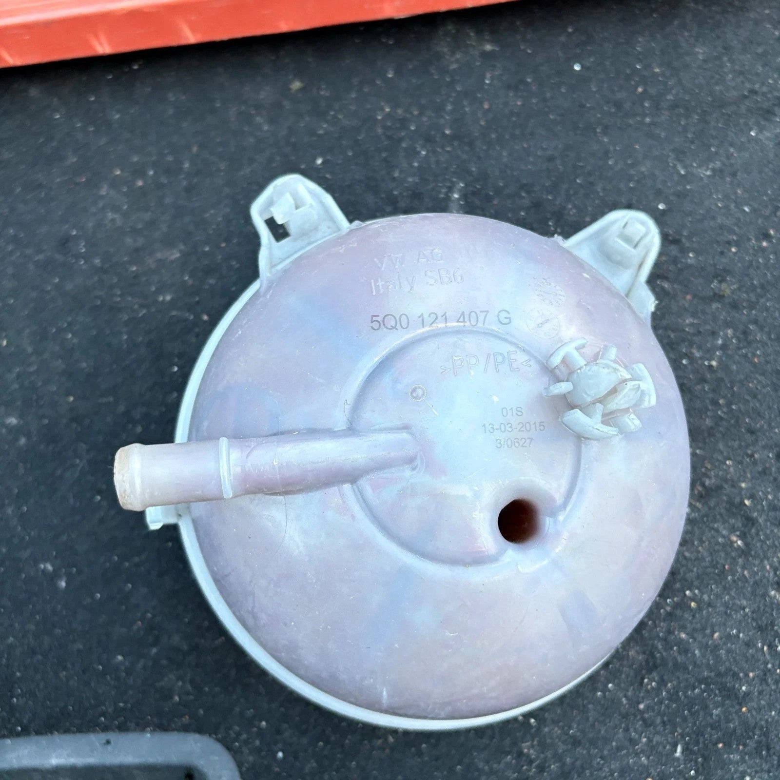 Volkswagen Polo Coolant Reservoir Expansion Tank Fluid Bottle 5Q0121407G 2009-17