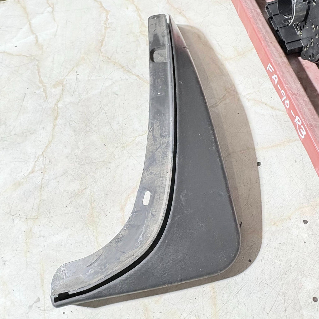 Skoda Superb MK1 2001-08 Rear Right Driver Side Mud Flap
