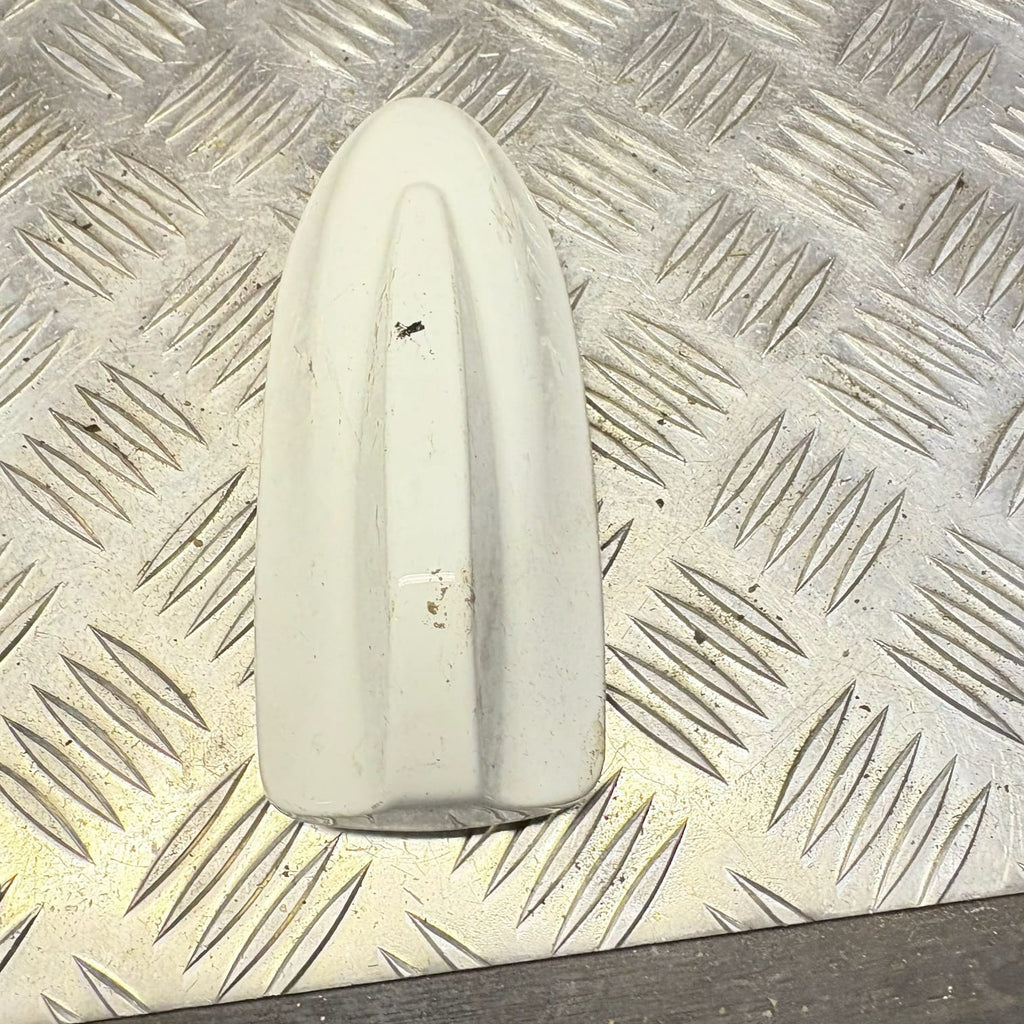 2009 Volvo V60 Shark Fin Antenna Aerial Cover White 39850727 FREE POSTAGE *1