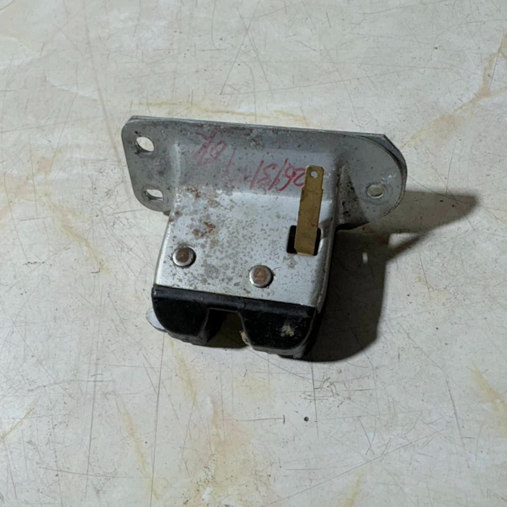 PROTON GEN-2 2010 5DR REAR TAILGATE BOOT LOCK CATCH
