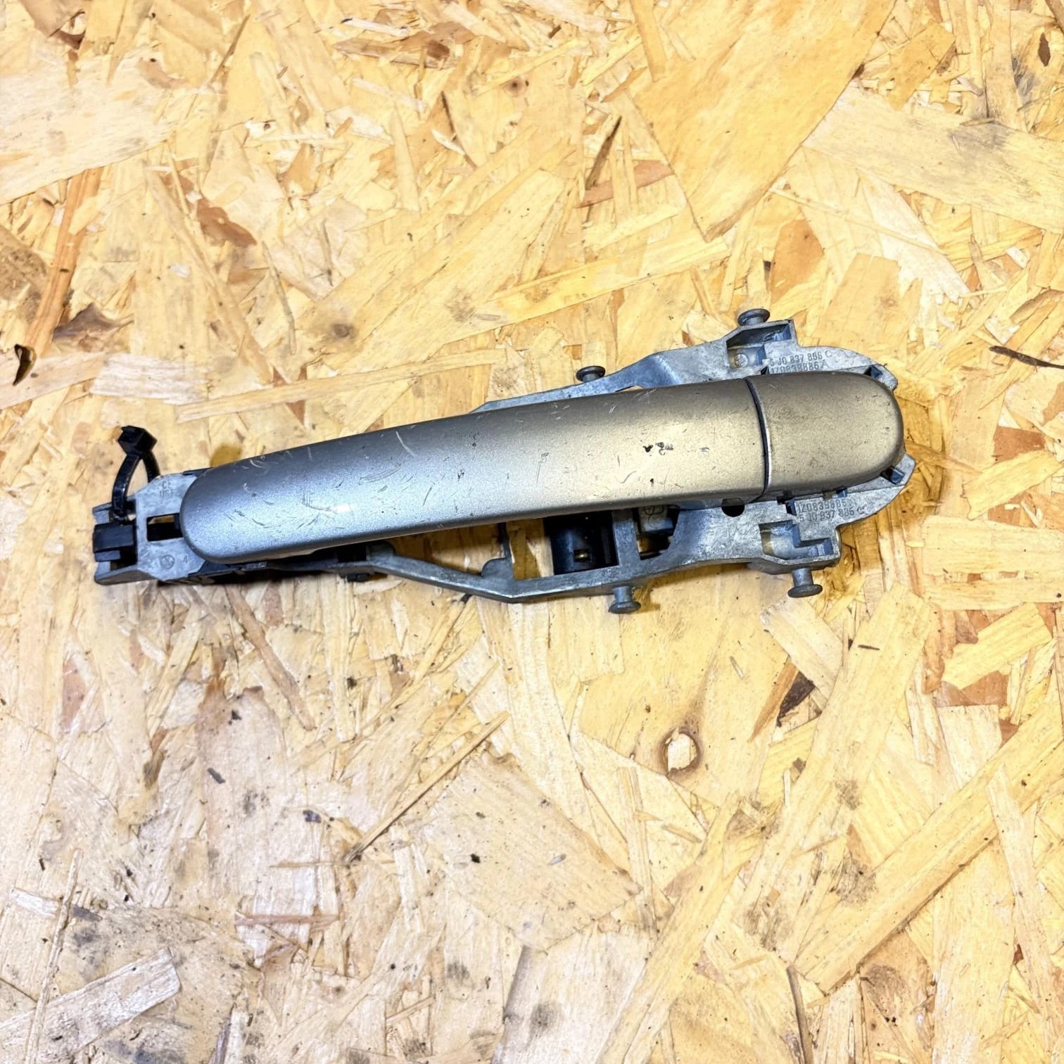 Skoda Octavia Rear Right Exterior Door Handle 5J0837886C