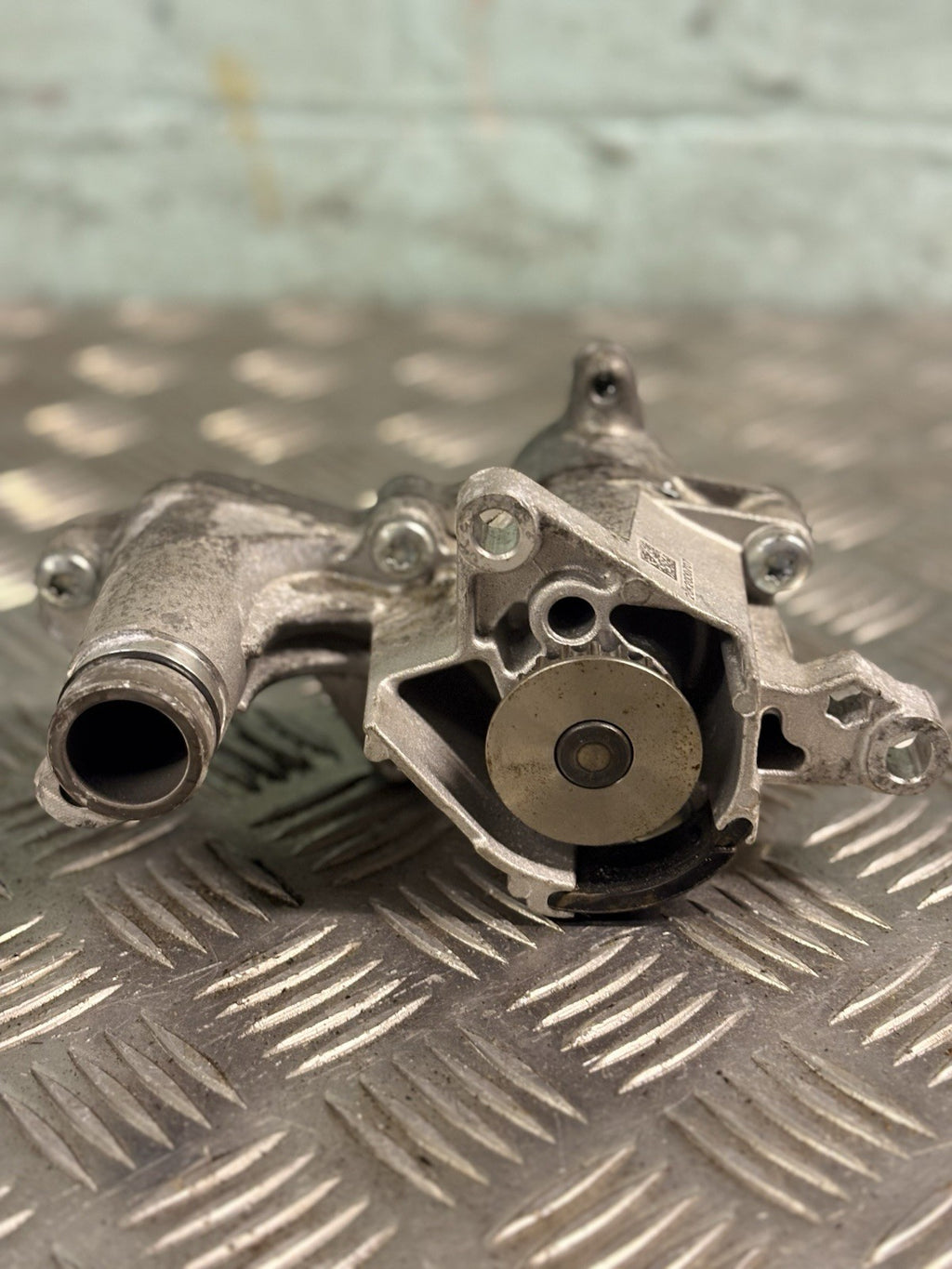 Ford Fiesta Mk8 2020 1.0 Petrol Ecoboost Water Pump L1BG 8501 AA