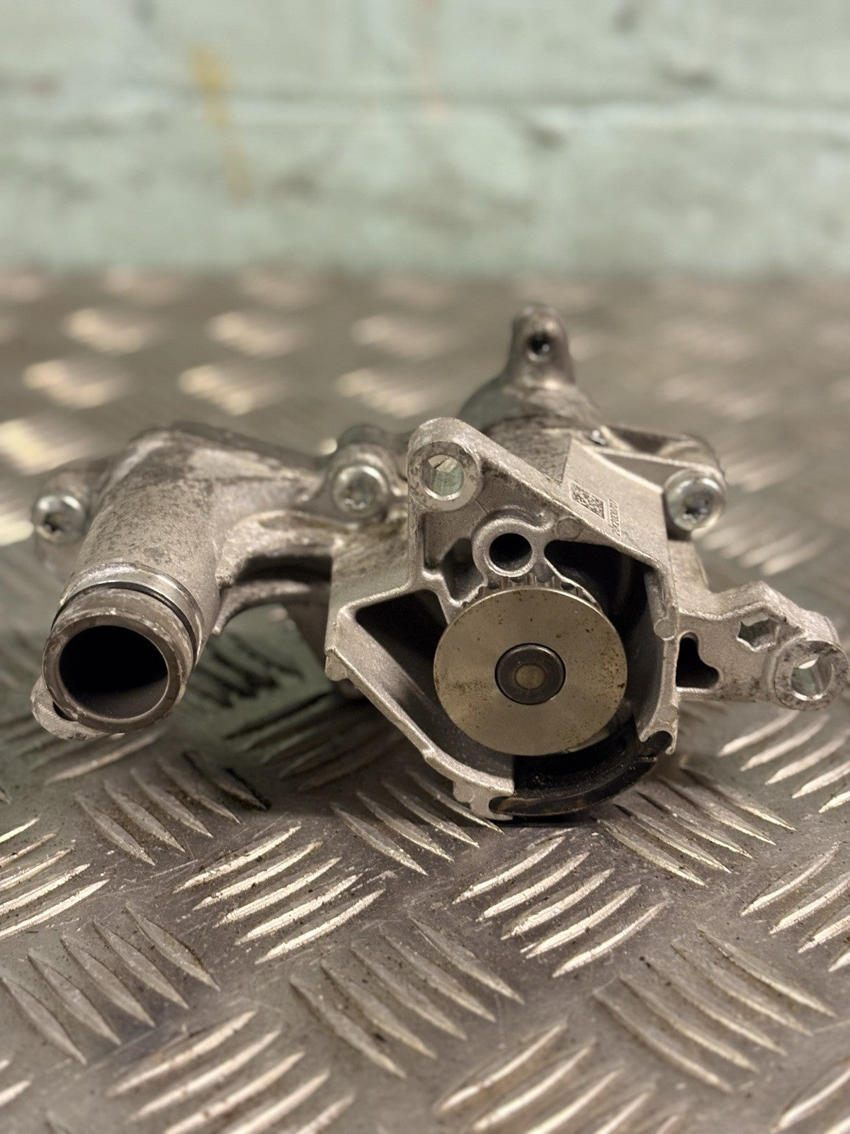 Ford Fiesta Mk8 2020 1.0 Petrol Ecoboost Water Pump L1BG 8501 AA