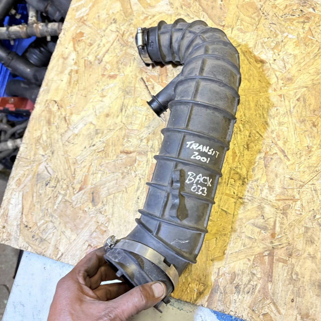 AIR INTAKE HOSE PIPE FOR FORD TRANSIT 2000-2006