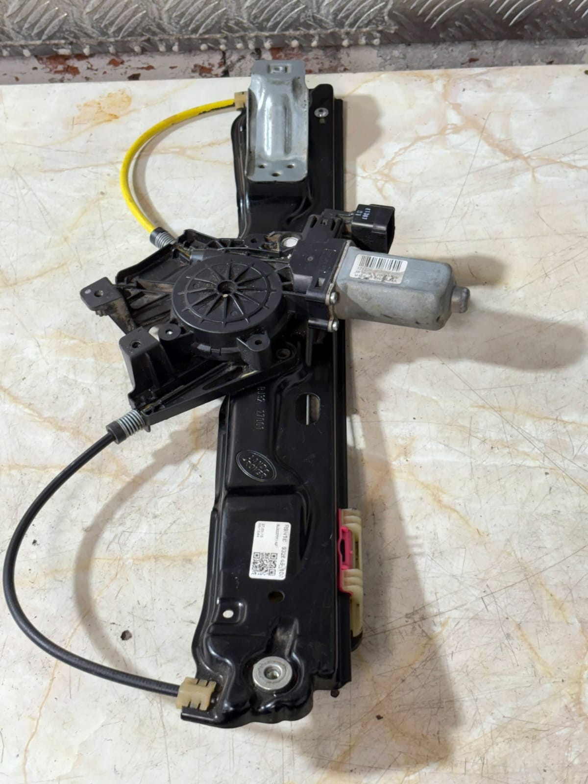 Land Rover Range Rover Evoque Left Passenger Rear Elec Window Regulator 2018-19A