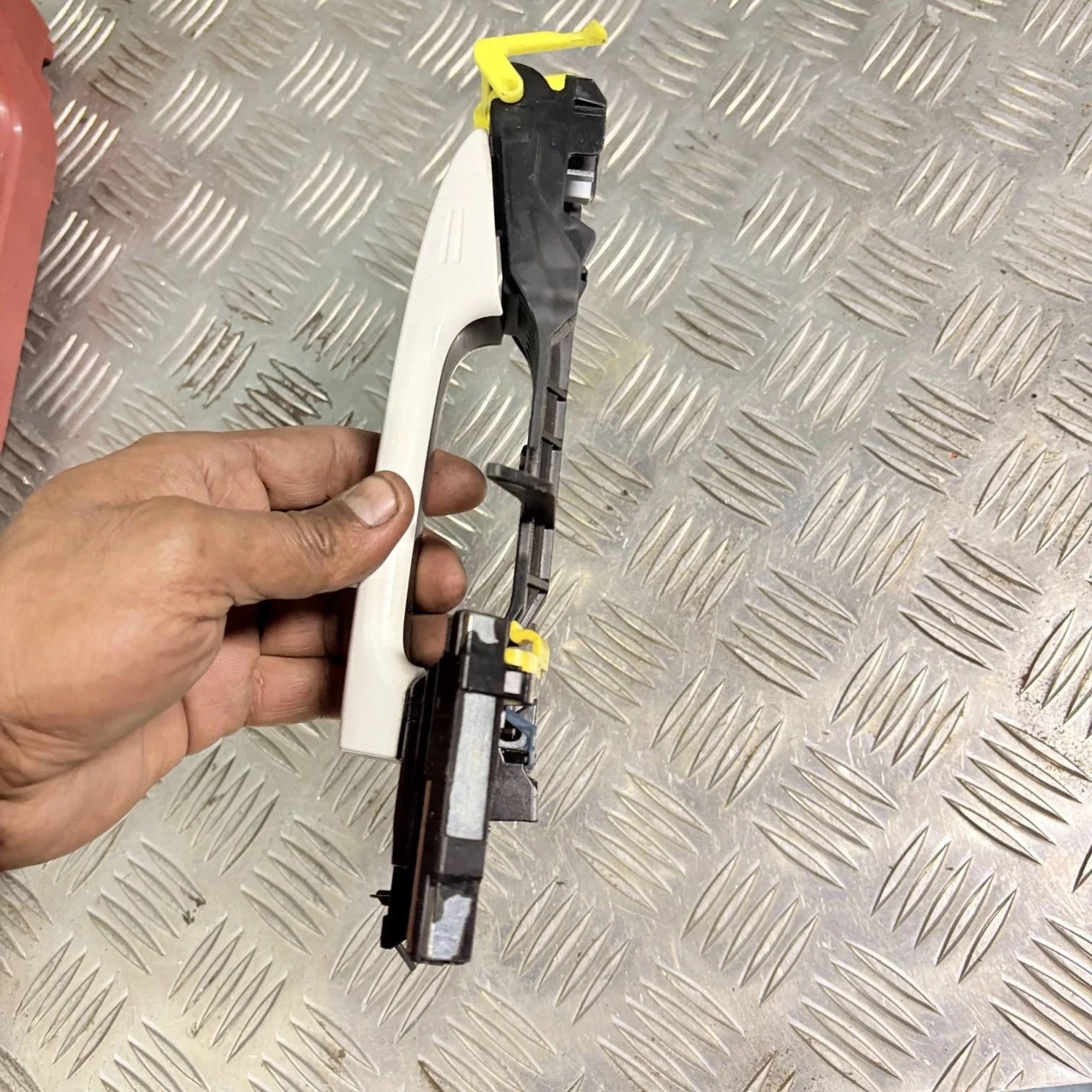 Toyota Prius Passenger Front Left Exterior Door Handle 2015-2022