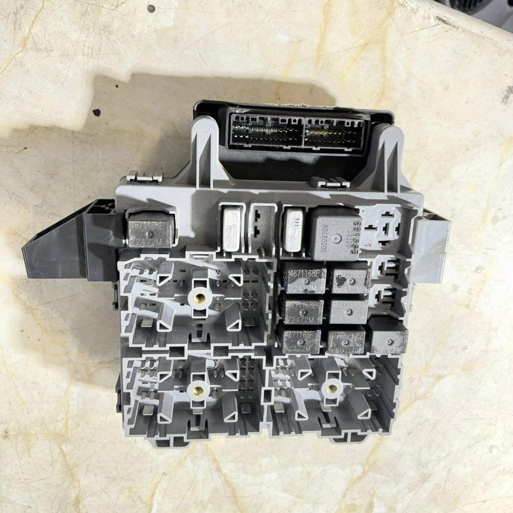 Jeep Cherokee KJ 2001-2007 Body Control Module ECU Driver Front Right