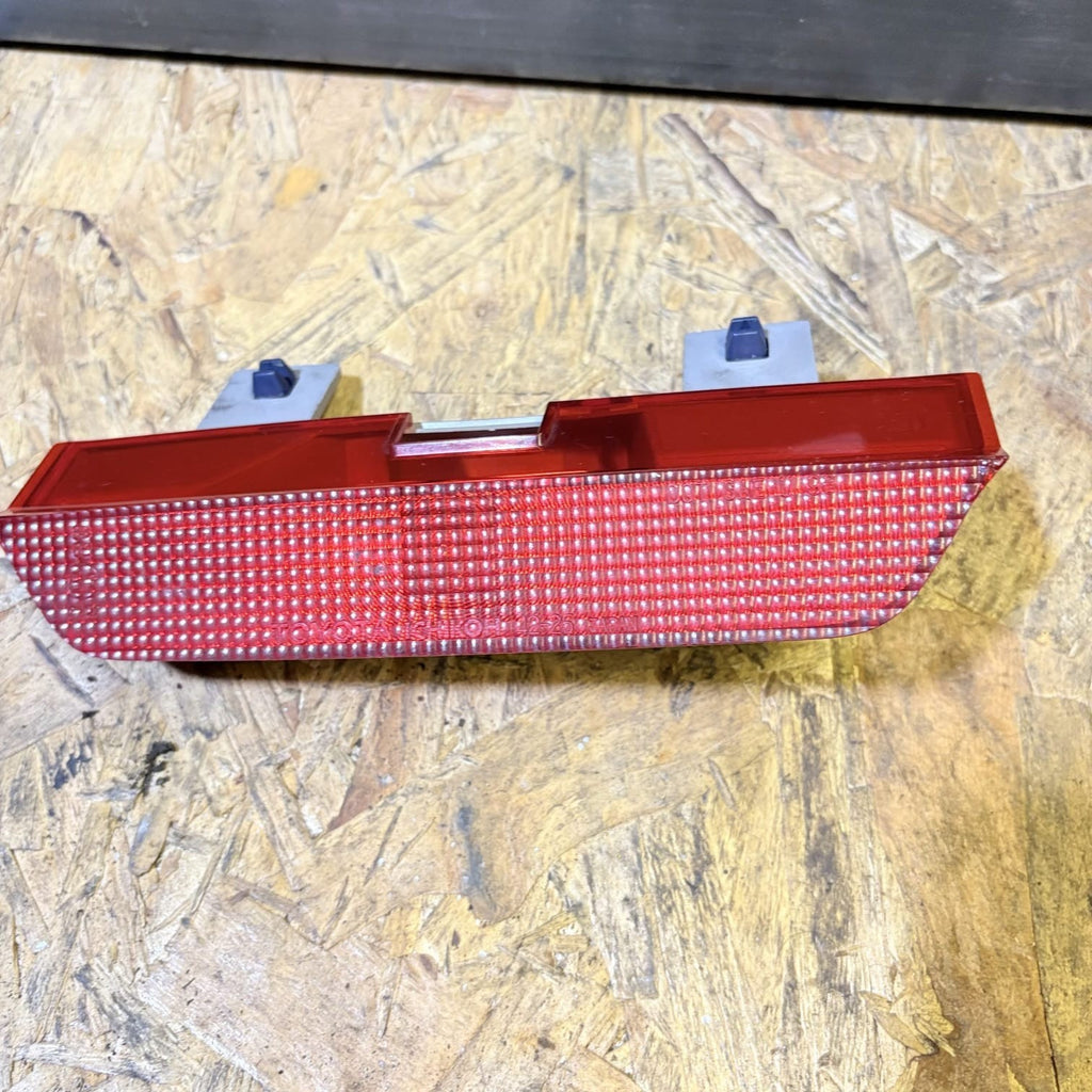Toyota RAV4 Rear Hatch Tailgate Third 3rd High Mounted Brake Light