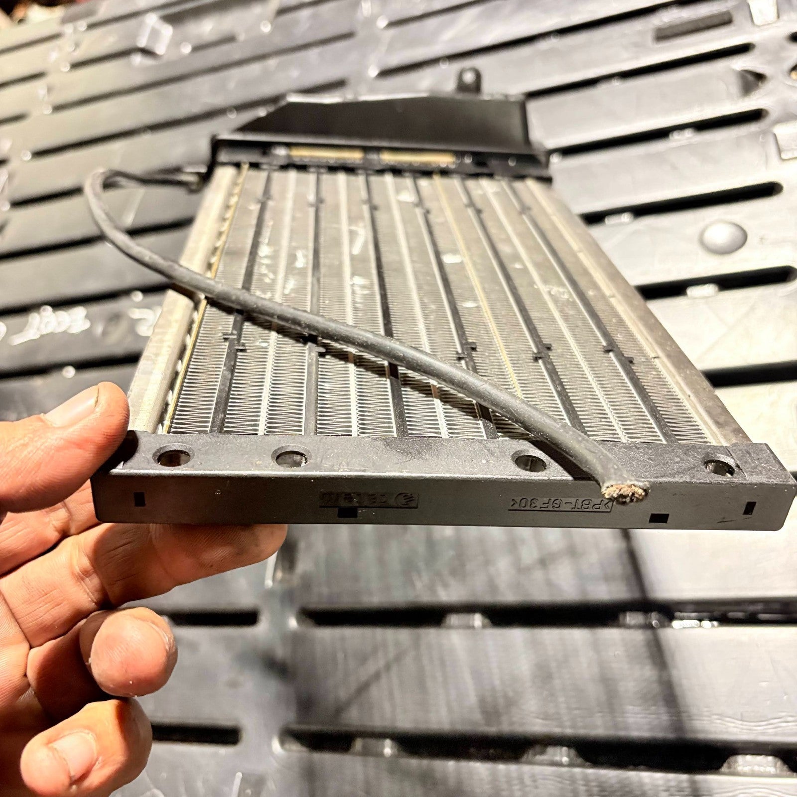 BMW 1, 3 SERIES ELECTRIC HEATER ELEMENT CORE MATRIX RADIATOR 6962538-01
