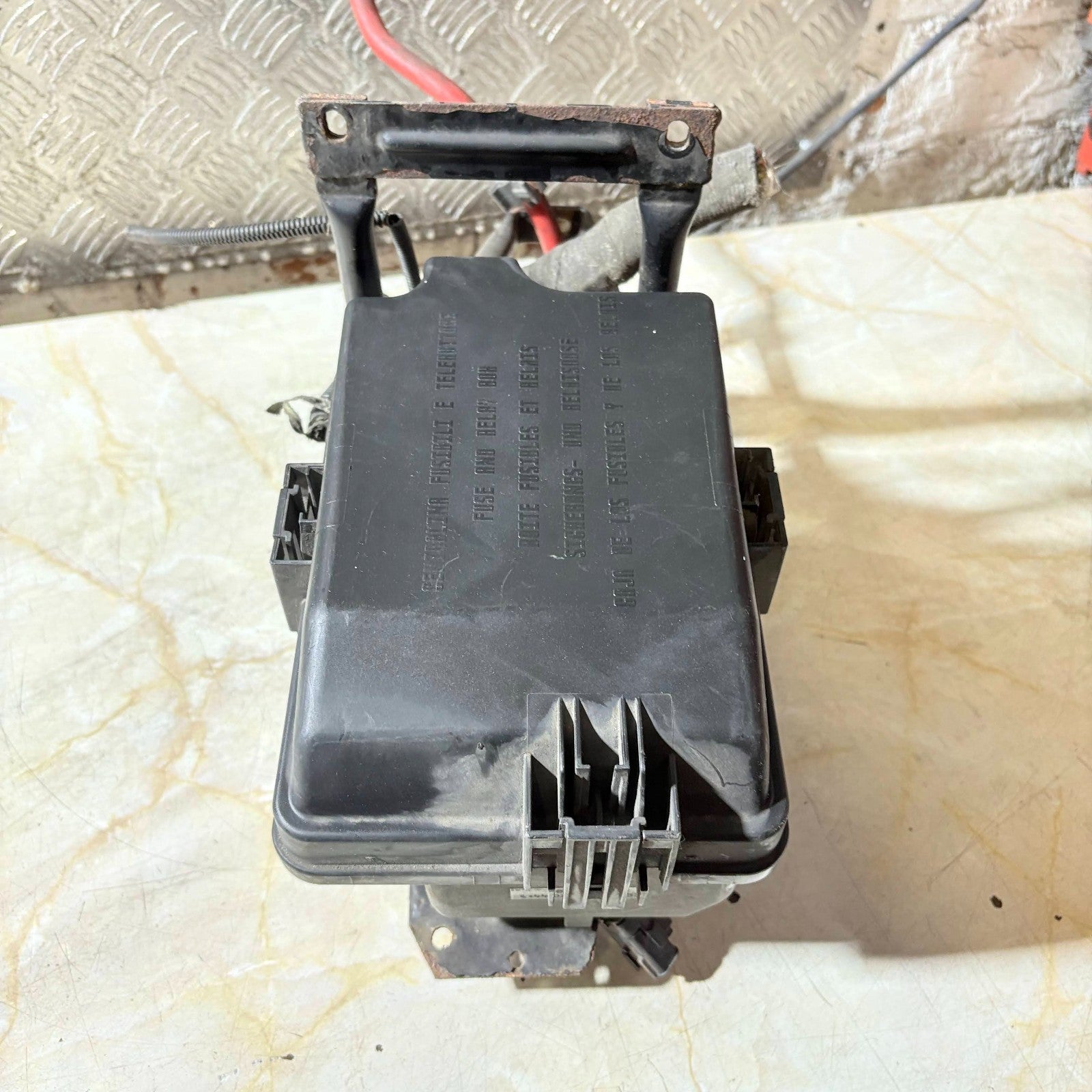 IVECO Daily IV Fuse Box 2006-2012