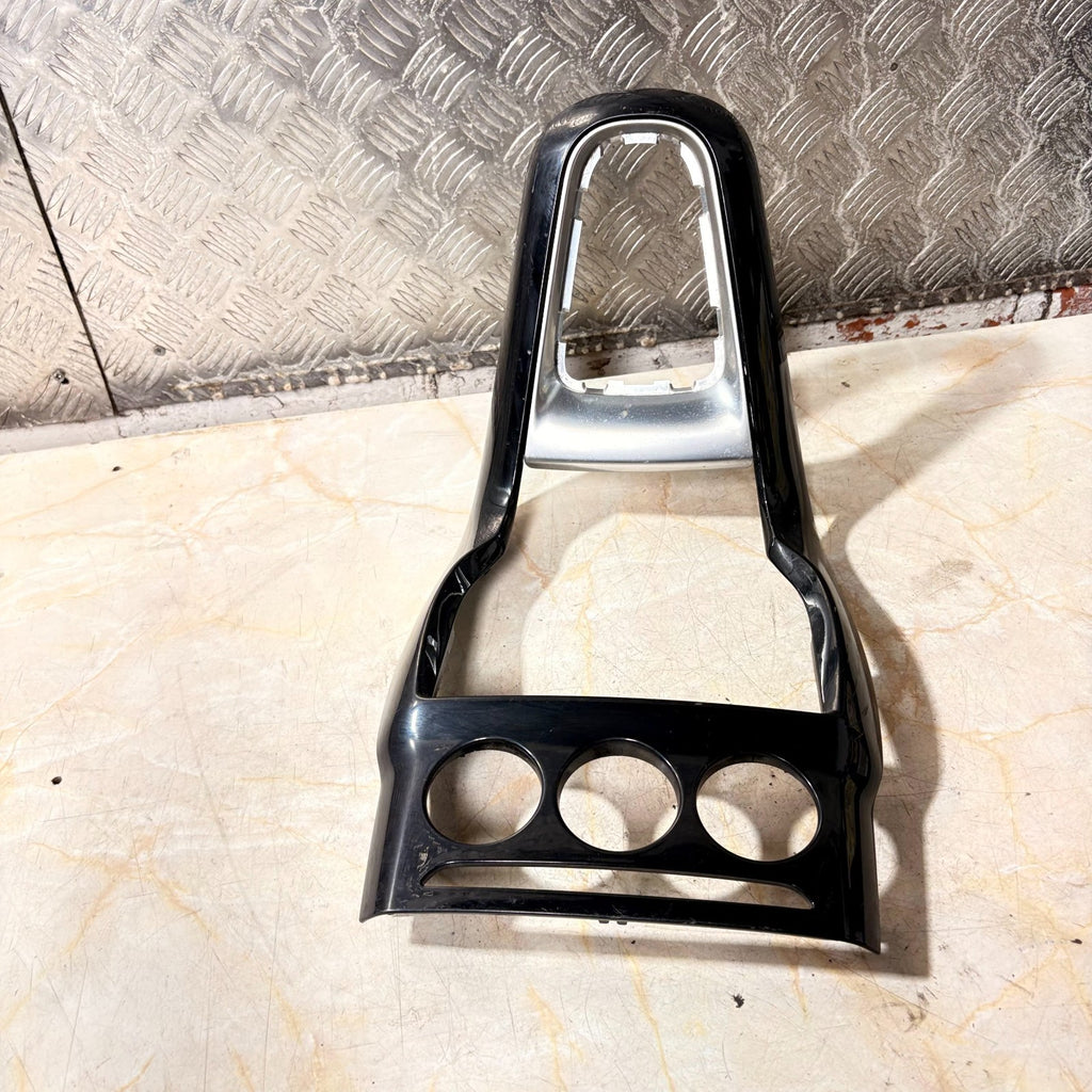 CITROEN DS3 2009-2016 GEAR STICK SURROUND TRIM PANEL 96870055