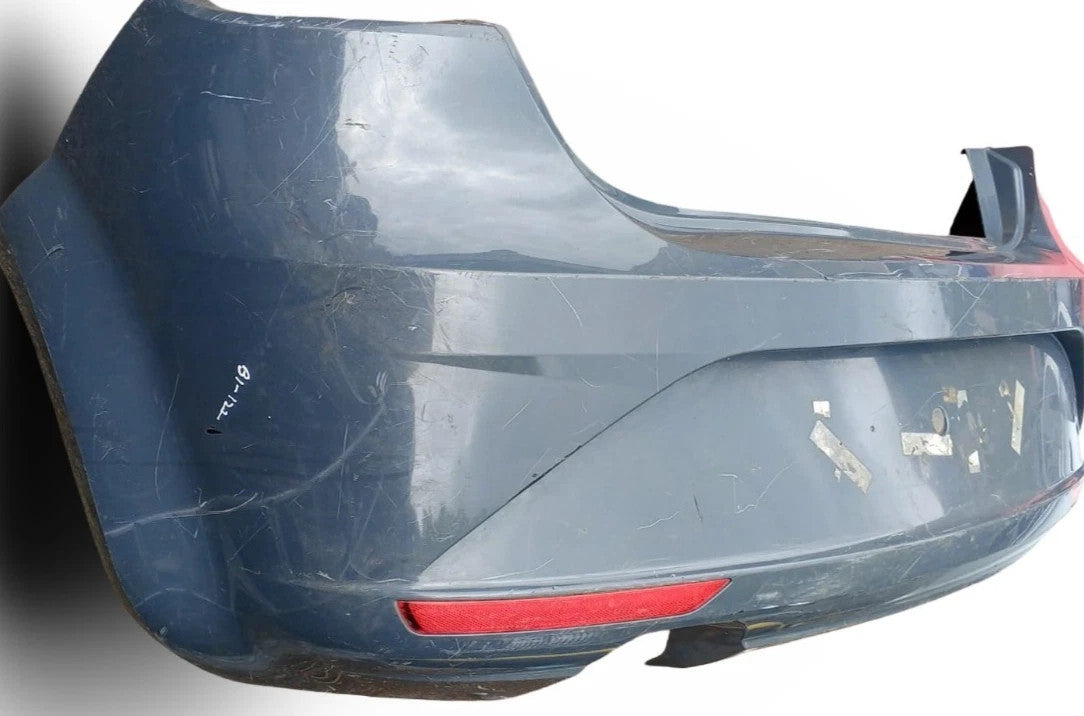 SEAT Leon Mk2 06/2009-2012 Facelift 5dr Rear Bumper Grey Reflectors 1P0807421D