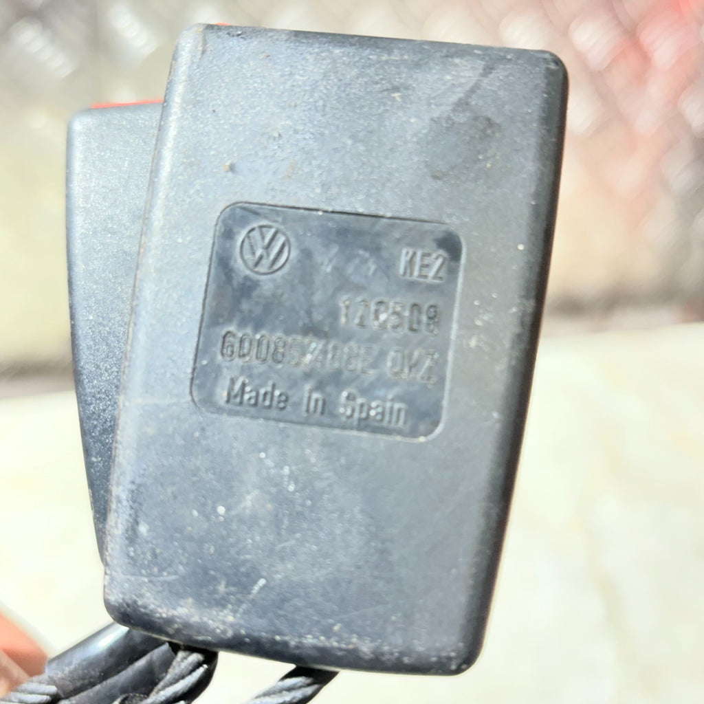 2003-2009 VW POLO REAR MIDDLE TWIN SEATBELT BUCKLE 6Q0857488E