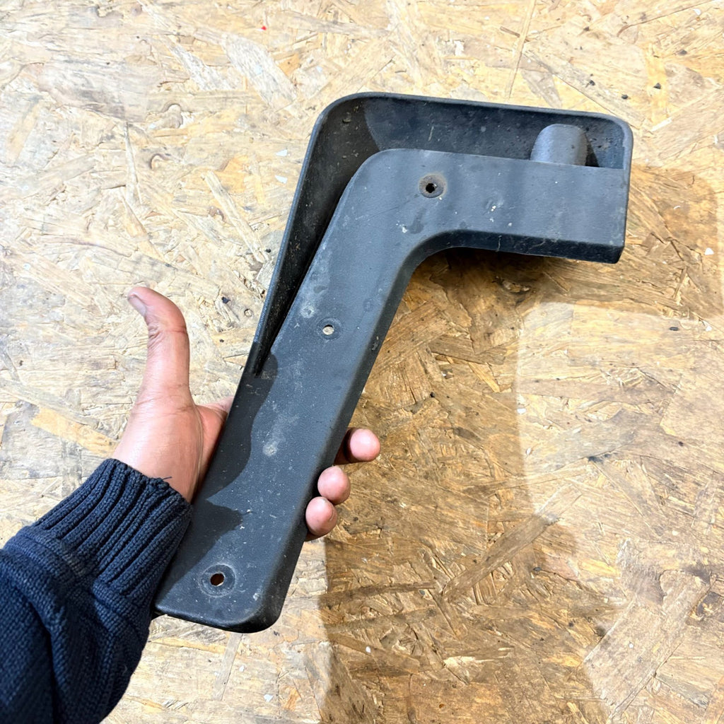 Kia Sportage QL MK4 Front Left Mud Flap/Splash Guard 86831-F1001 2015-2022