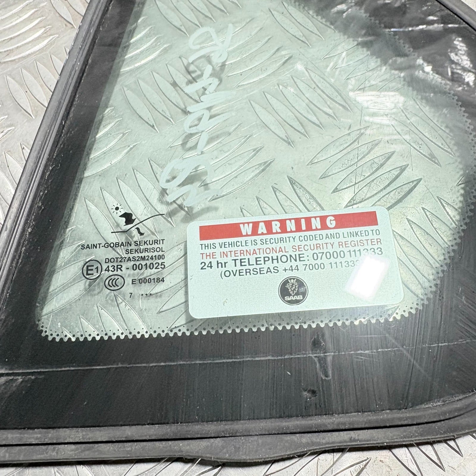 SAAB 2008 LEFT REAR PASSENGER NEARSIDE QUARTER WINDOW