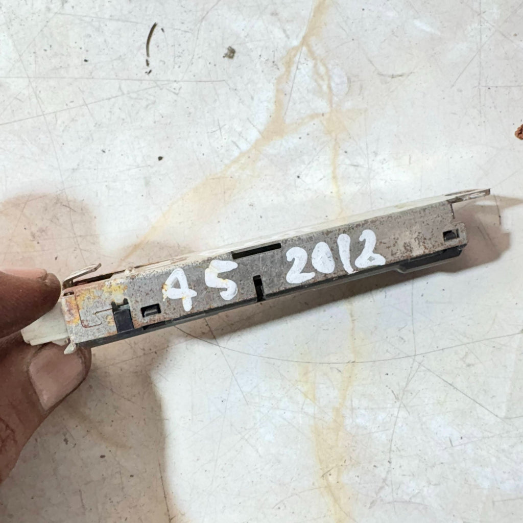 2009-2016 AUDI A5 SPORTBACK 8T 5DR AERIAL AMPLIFIER 8T8035225
