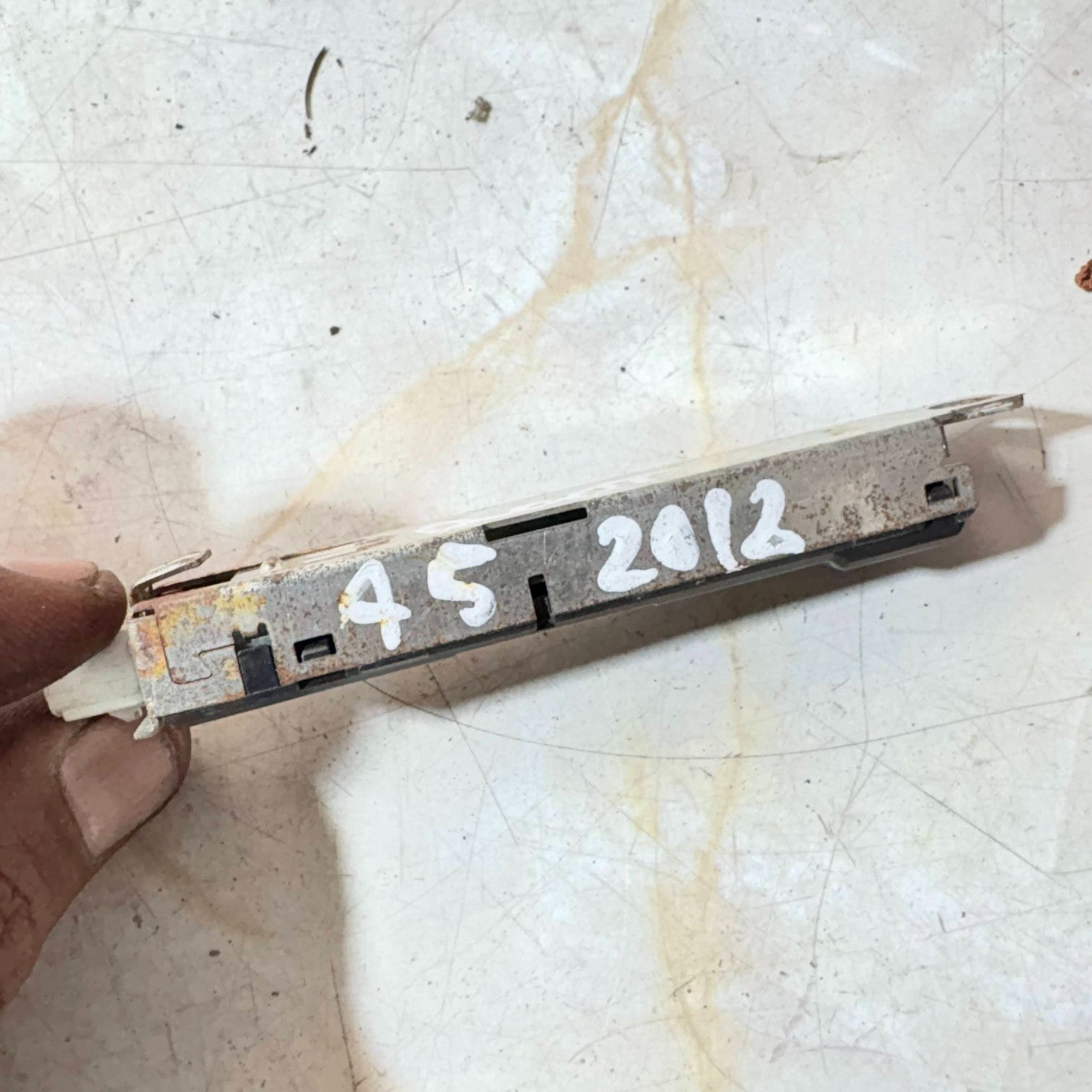 2009-2016 AUDI A5 SPORTBACK 8T 5DR AERIAL AMPLIFIER 8T8035225