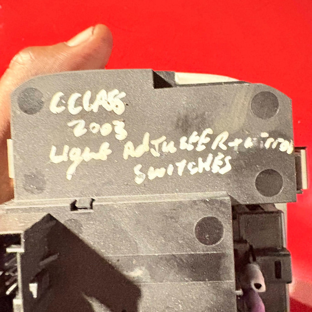 Mercedes c-class Headlight Adjuster switch A2035451404 (2001-2003)