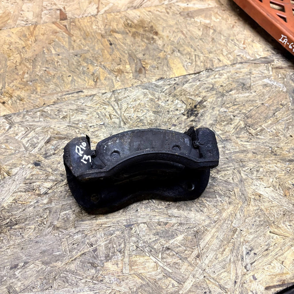 Kia Rio 2013 Brake Caliper Carrier Bracket Mounting Support ()