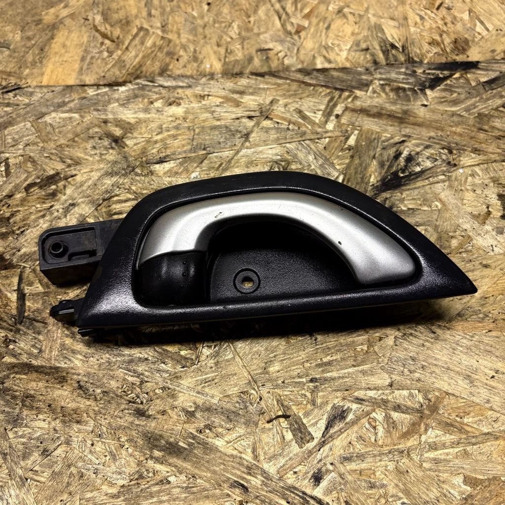 Honda Jazz 2009-2015 MK2 GE 5DR Front Right Interior Door Handle OSF