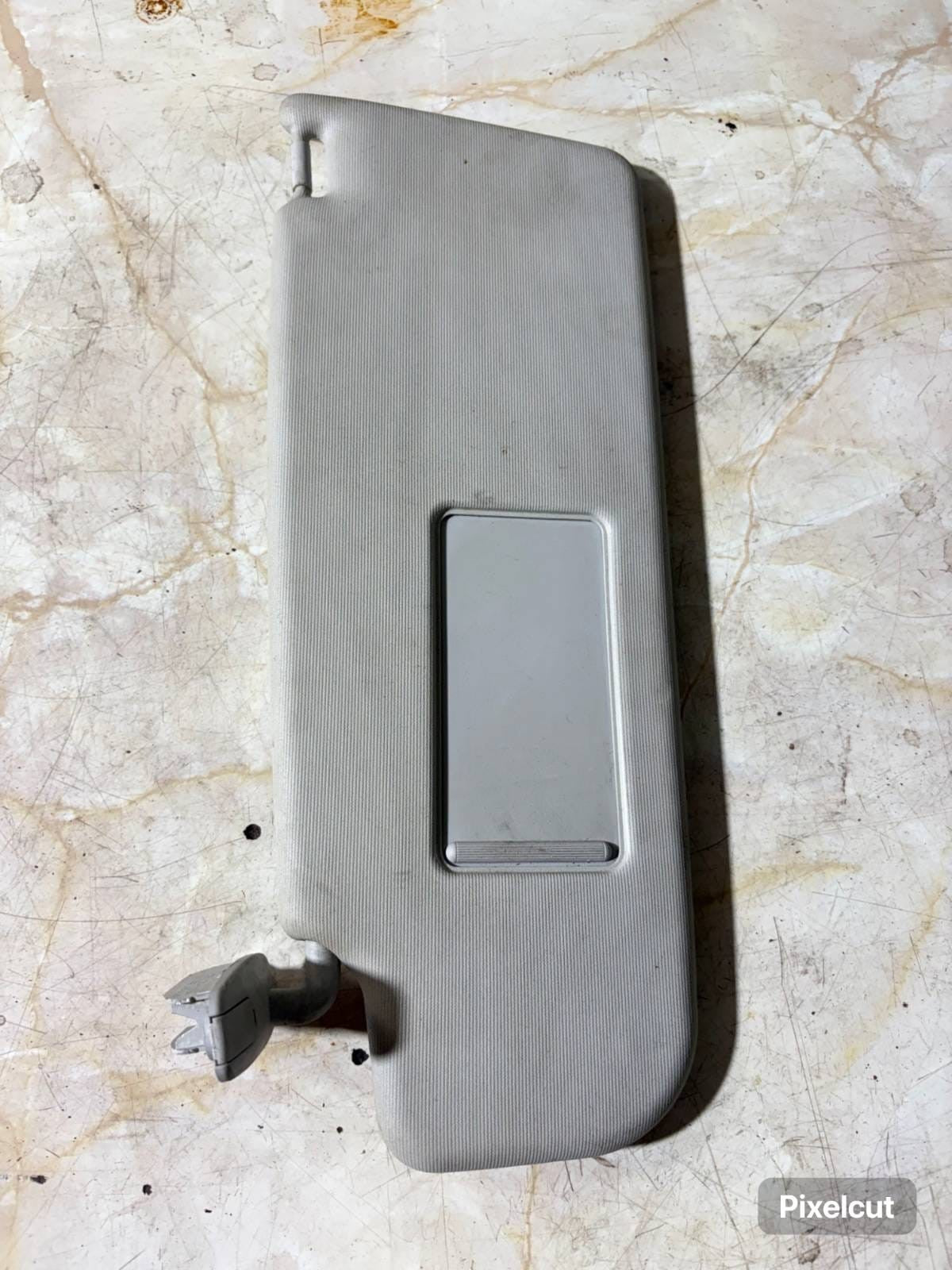 SKODA FABIA MK2 ESTATE SUN VISOR NSF 2007