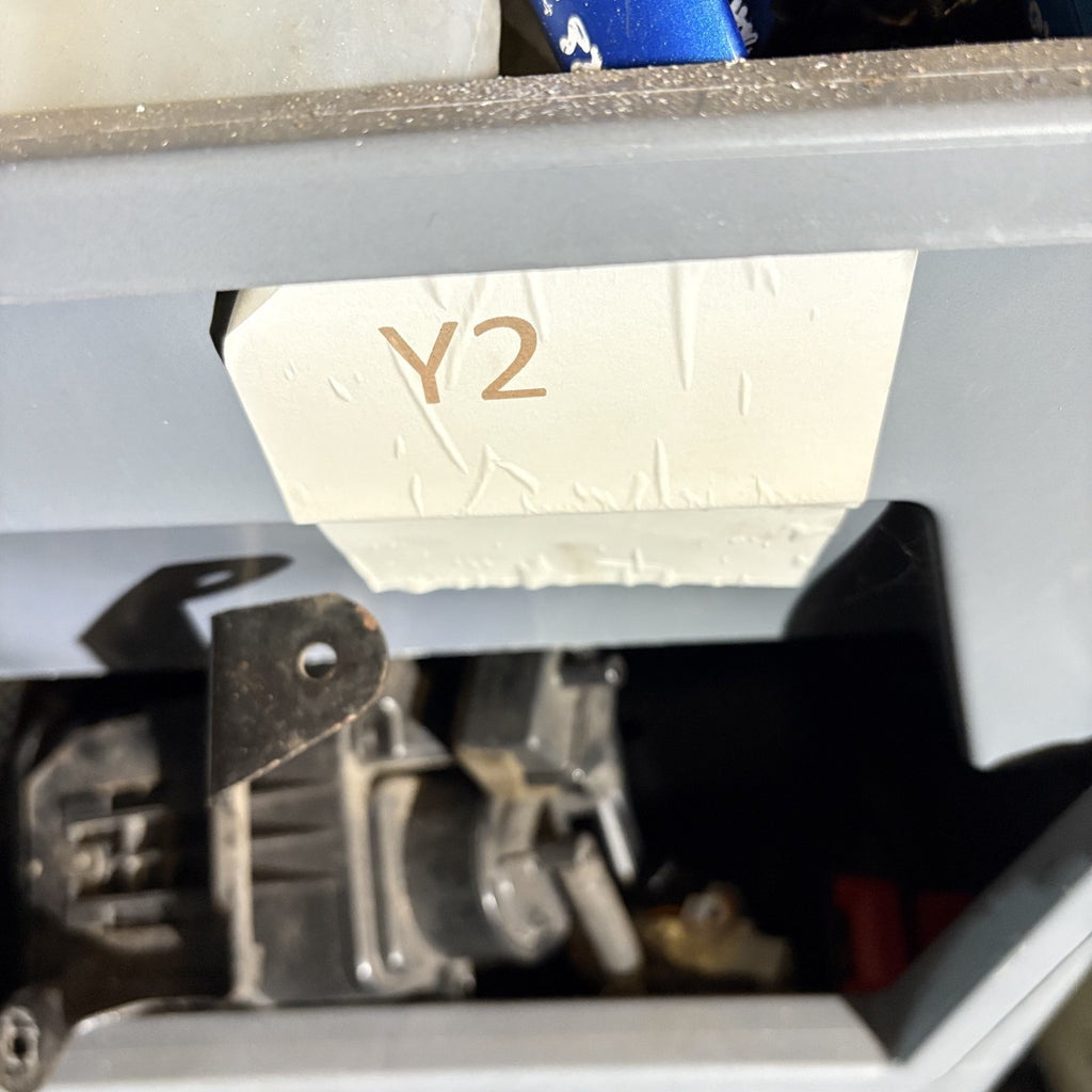 TOYOTA YARIS 2007 WING MIRROR CONTROL SWITCH 183574