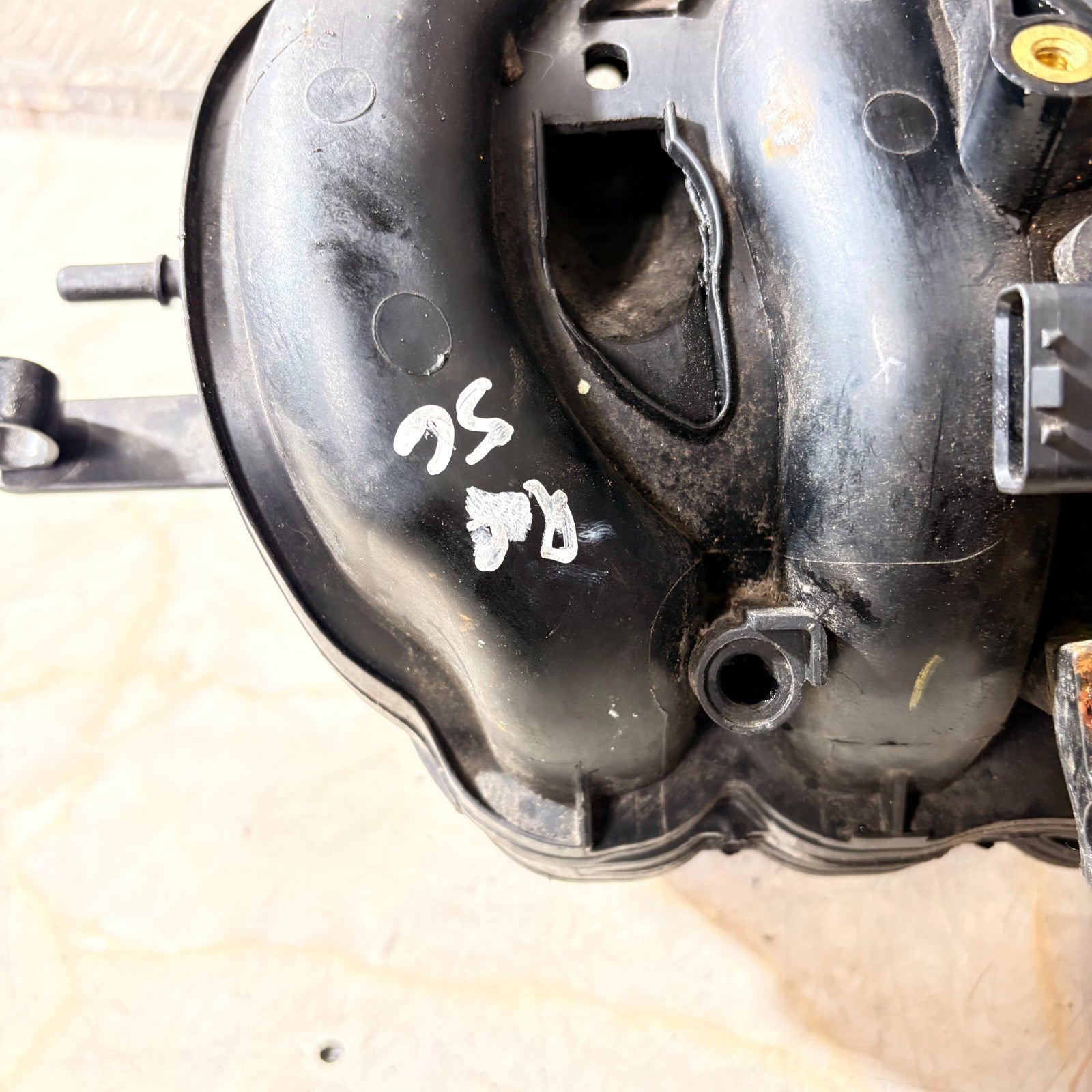 Citroen C1 (2005-2008) 1.0 Petrol 50kW 5-Door Intake Manifold